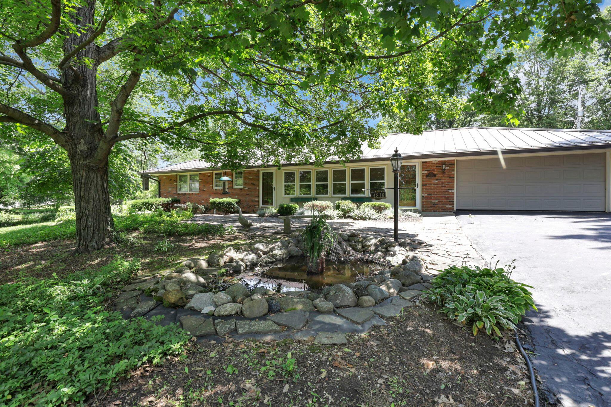 4816 Brook Road Nw Property Photo 1