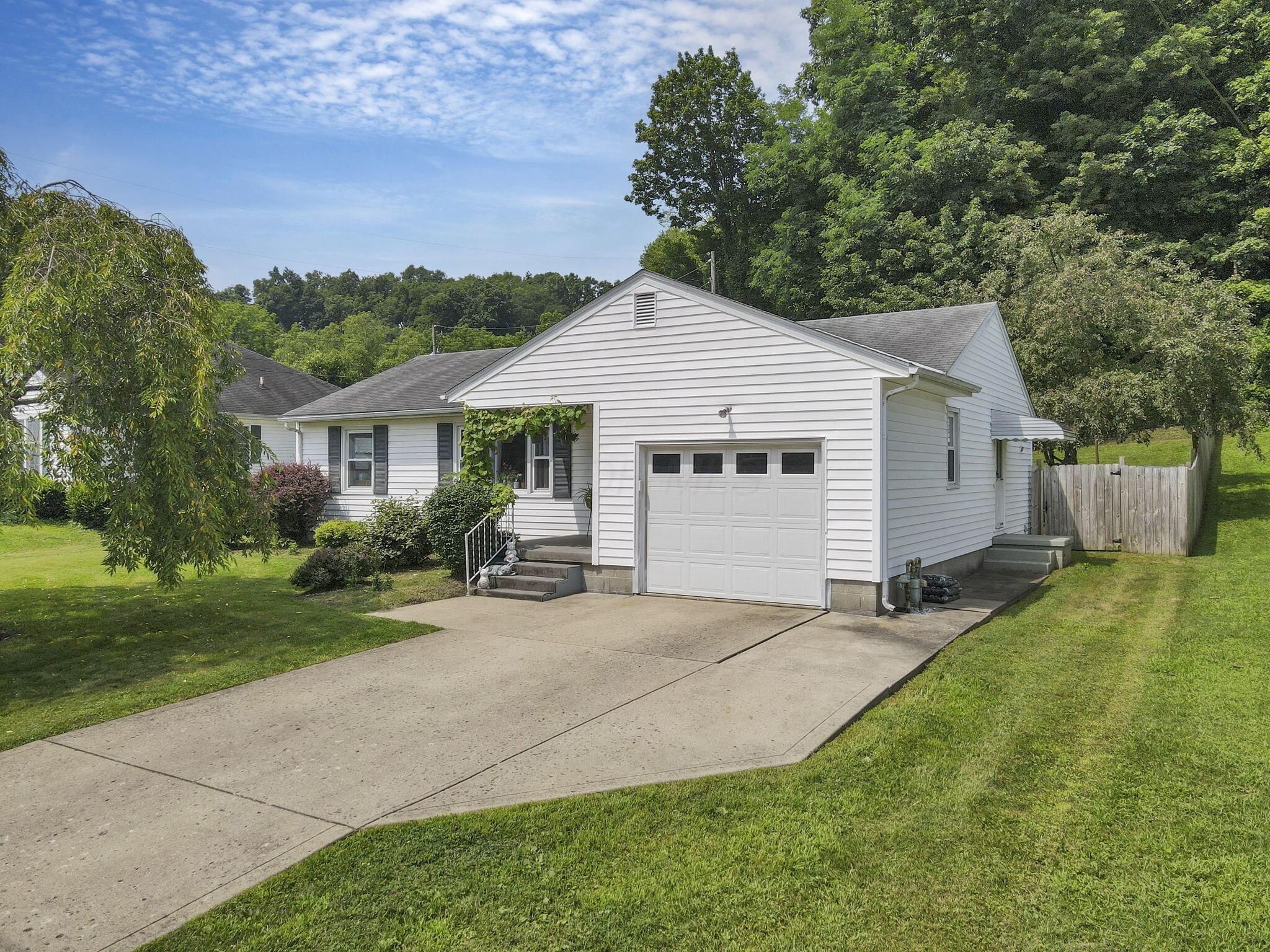 207 School Street Property Photo 1