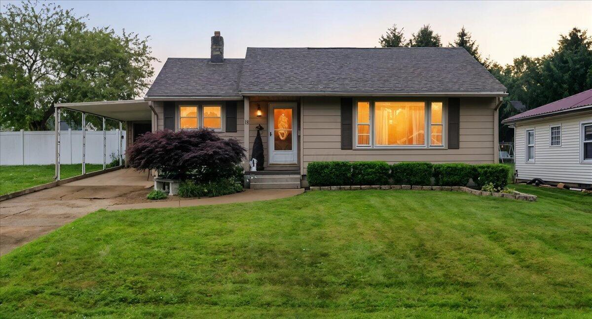 18 Delano Street Property Photo 1