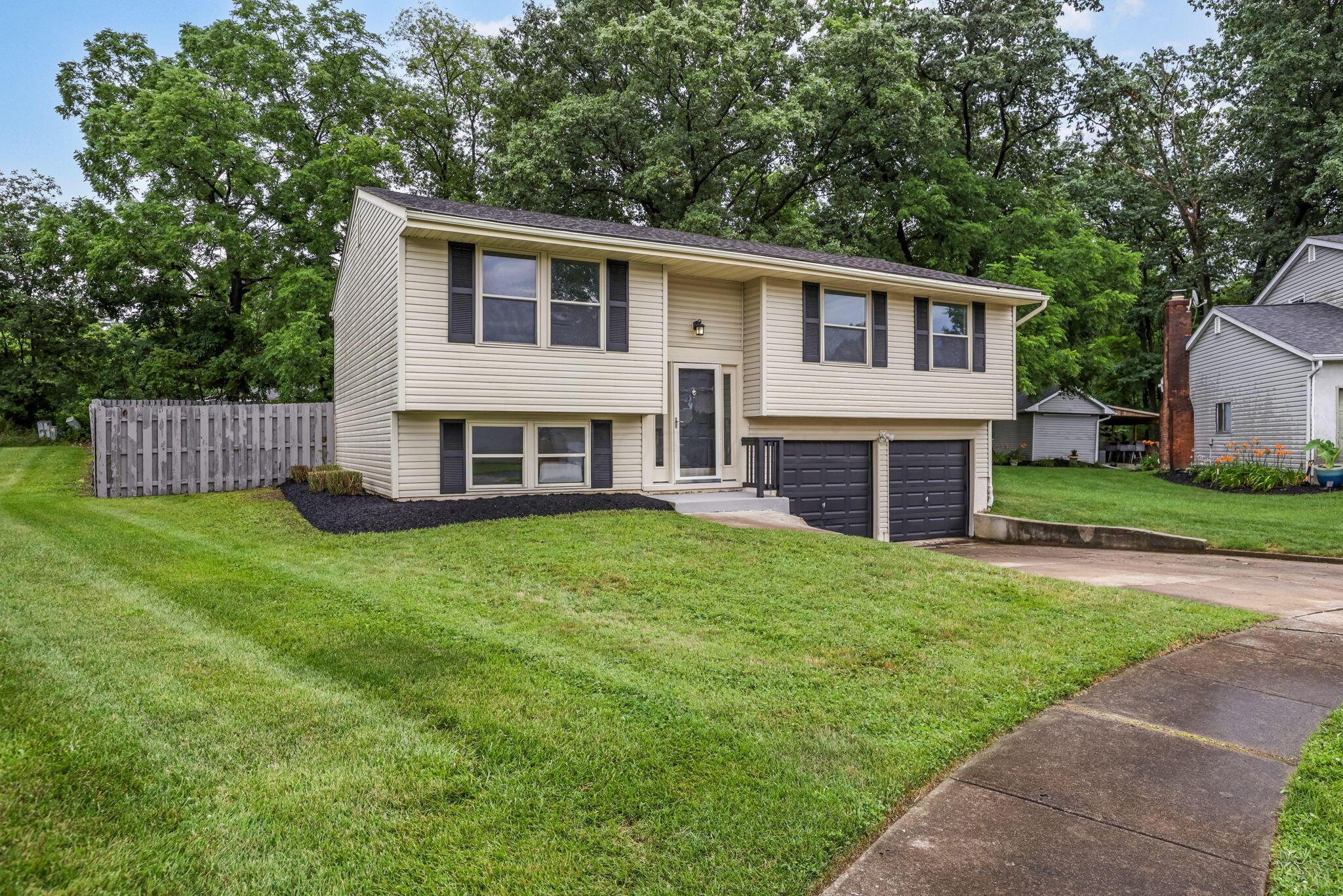 2630 Saugus Circle Property Photo 4