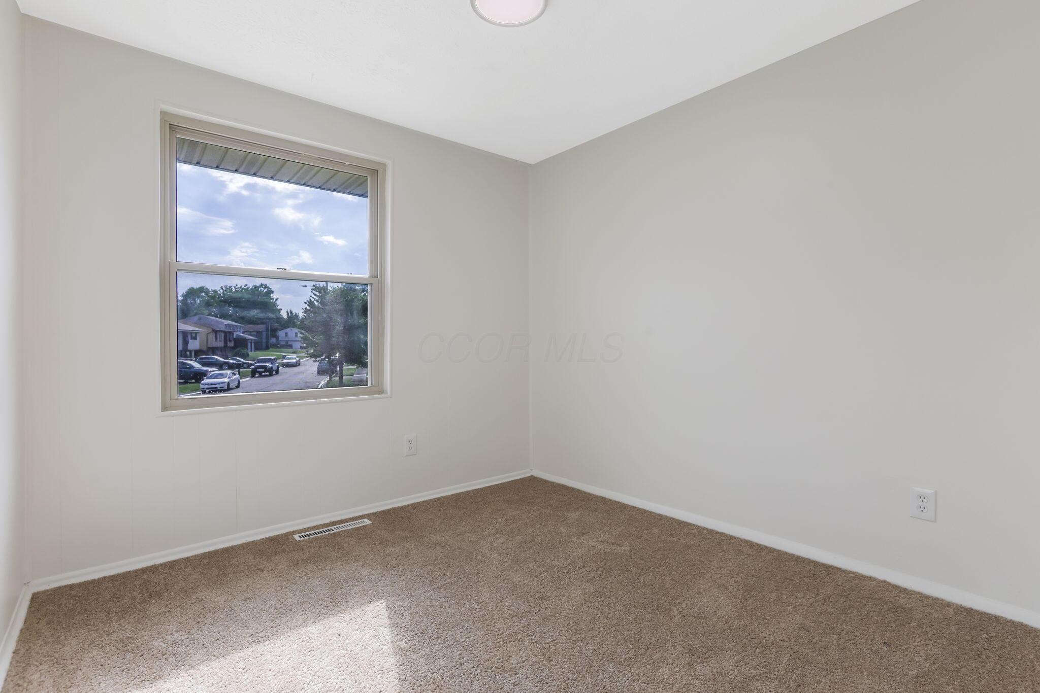 2630 Saugus Circle Property Photo 24