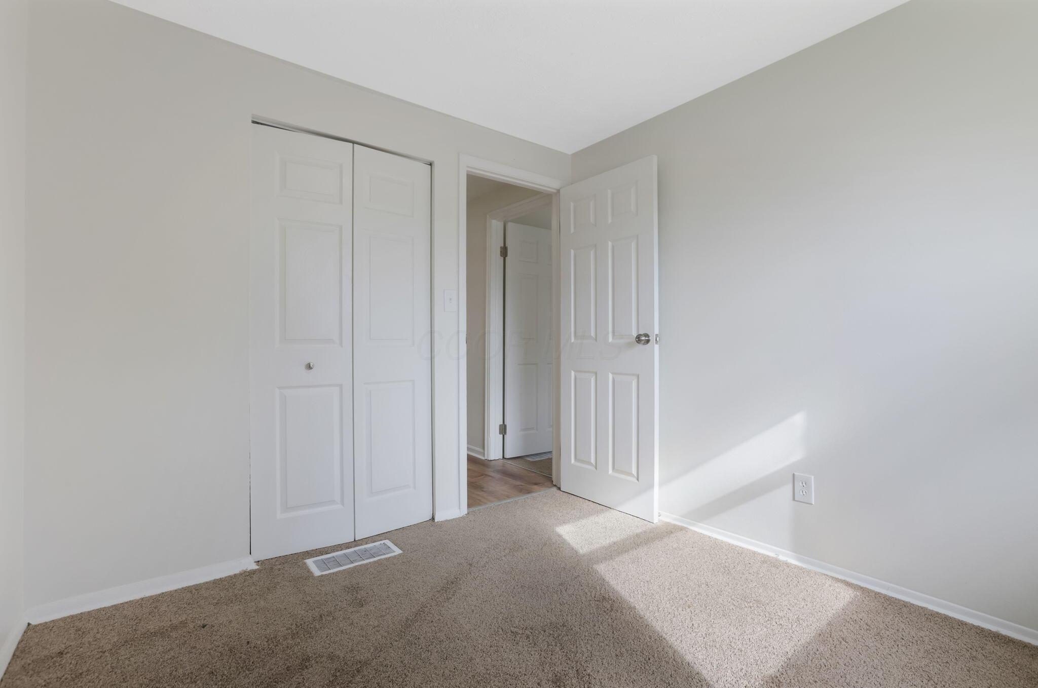 2630 Saugus Circle Property Photo 25