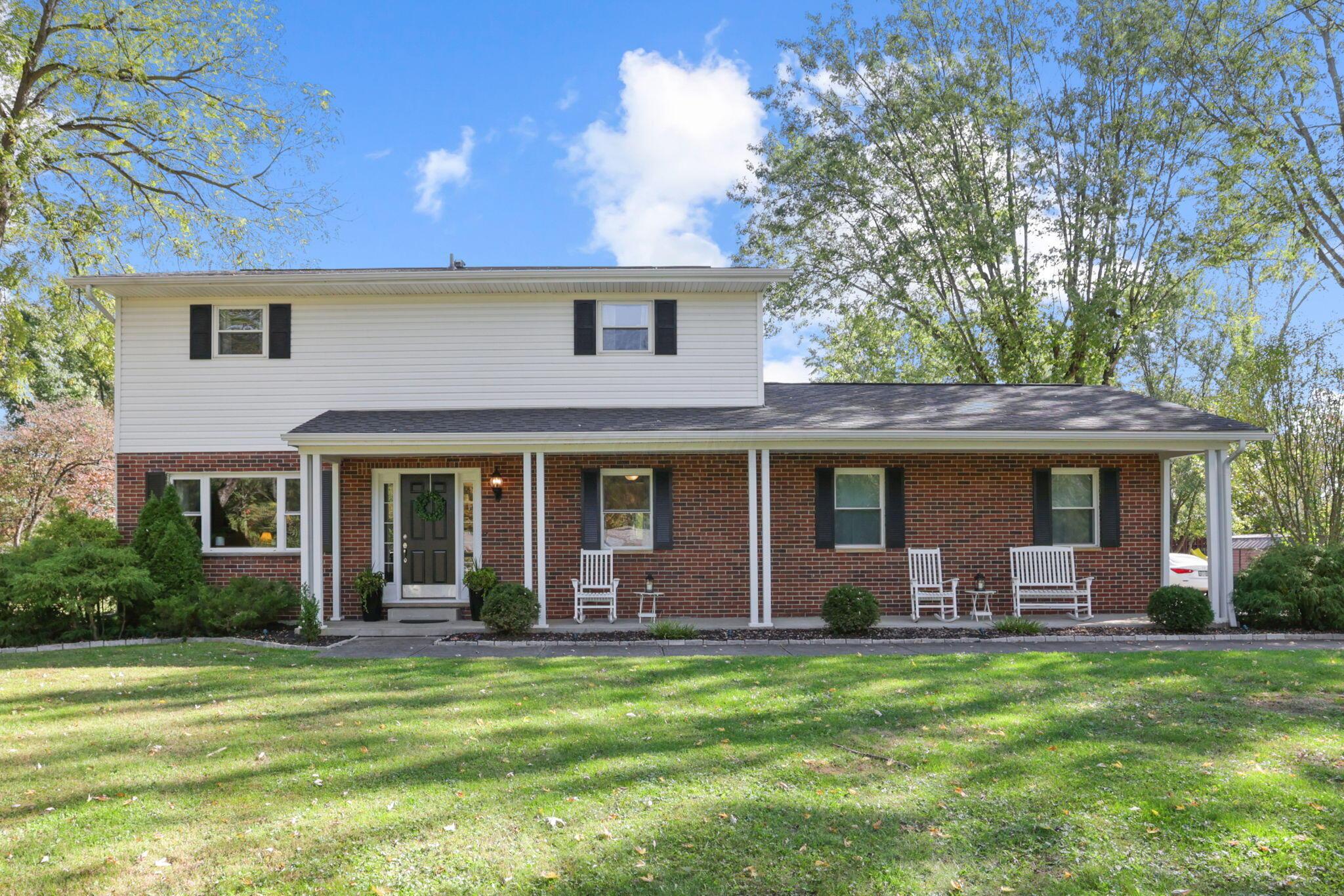 341 Granview Road Property Photo 1
