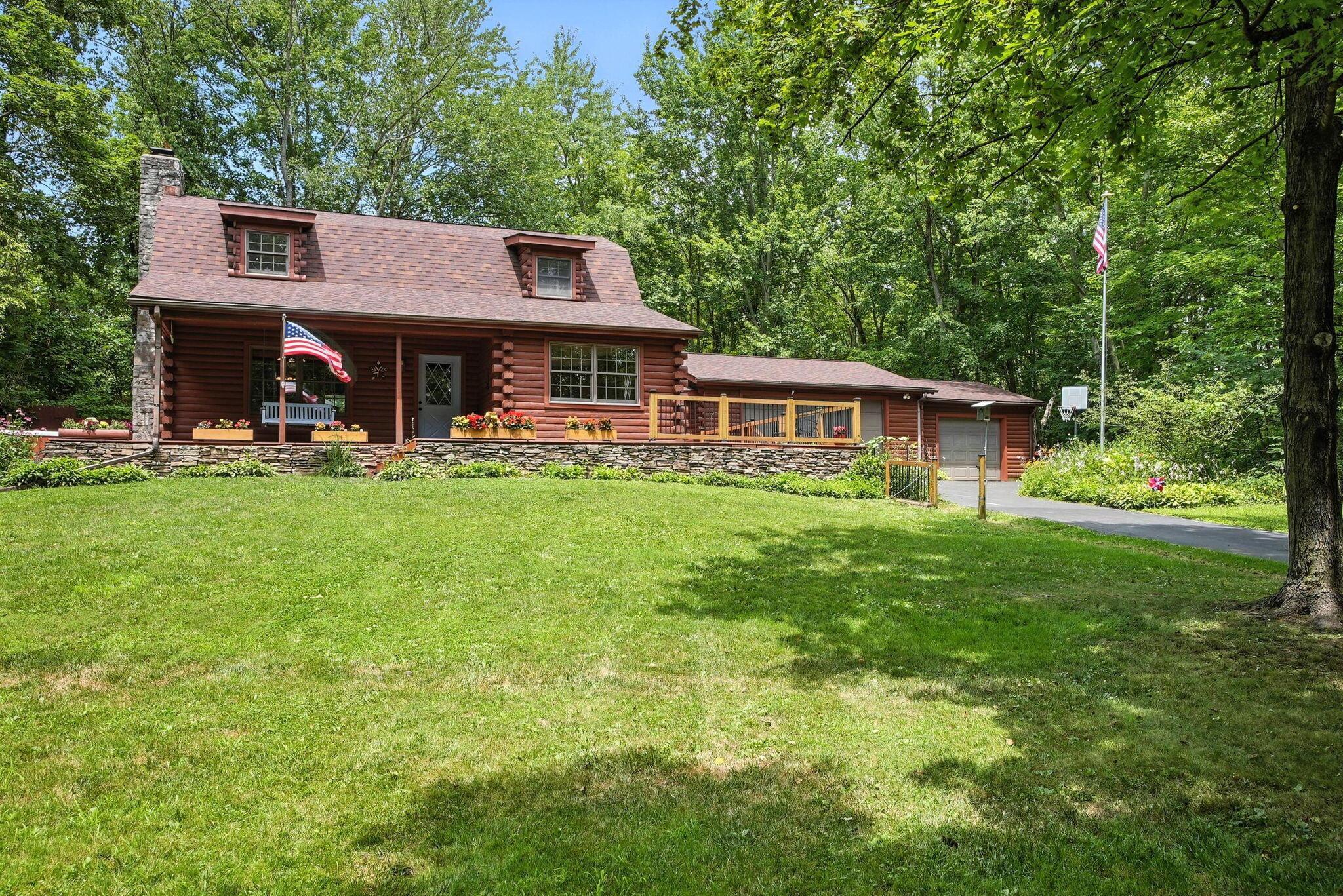 11779 Woodhaven Road Property Photo 1