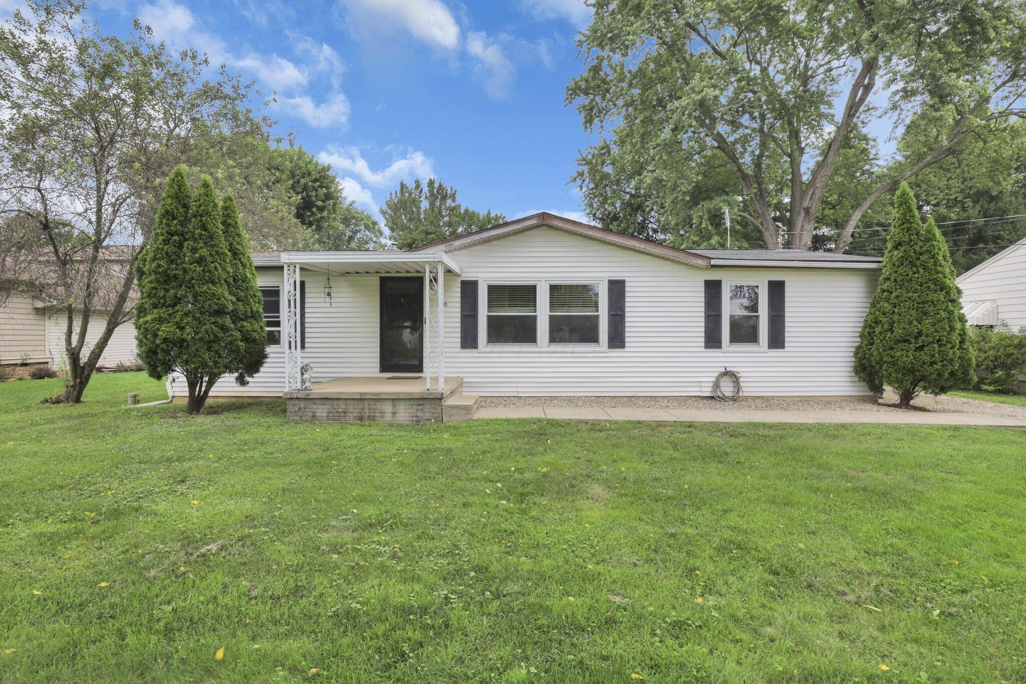 300 N Vernon Avenue Property Photo