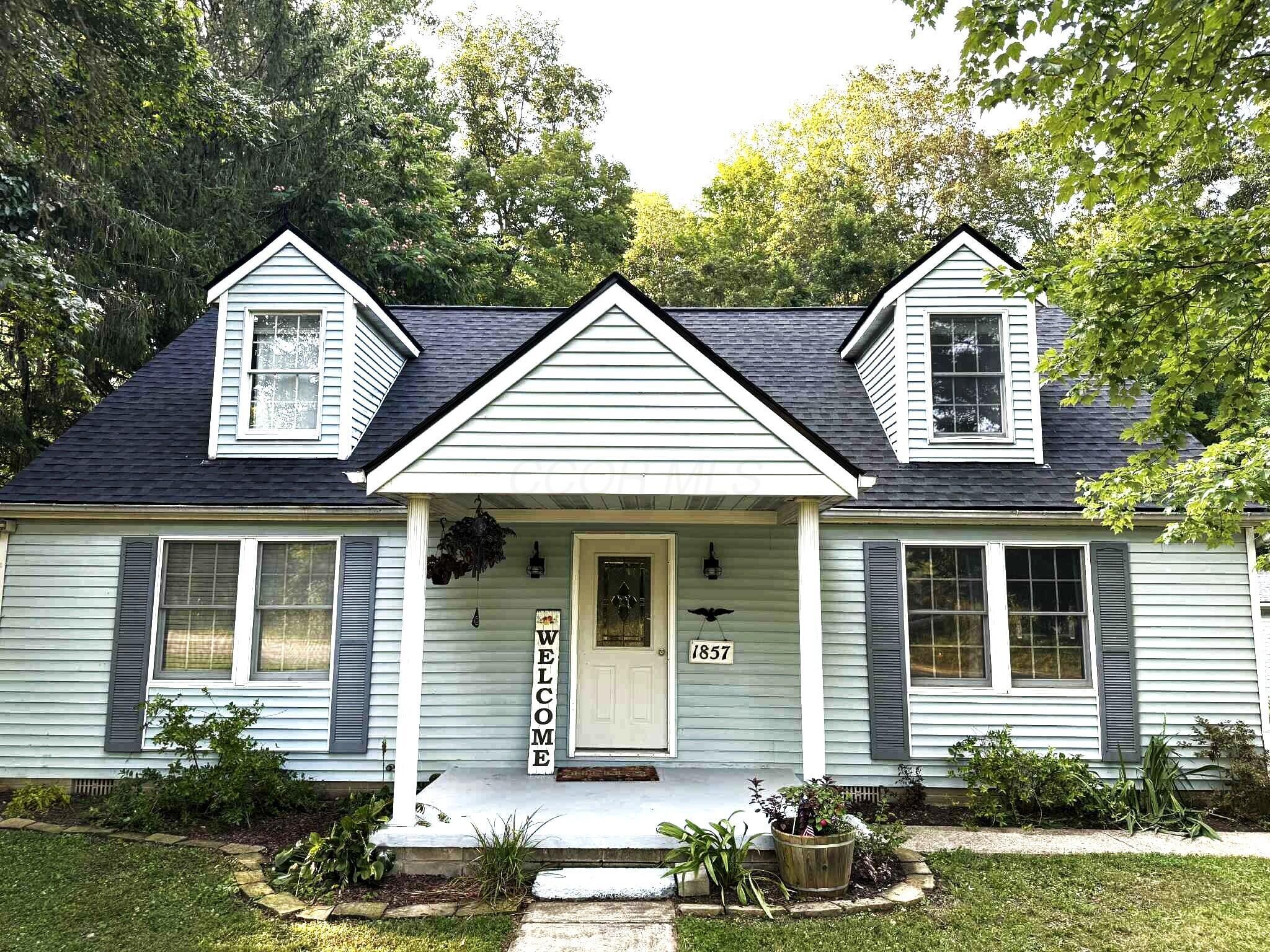 1857 Patton Hill Road Property Photo 1