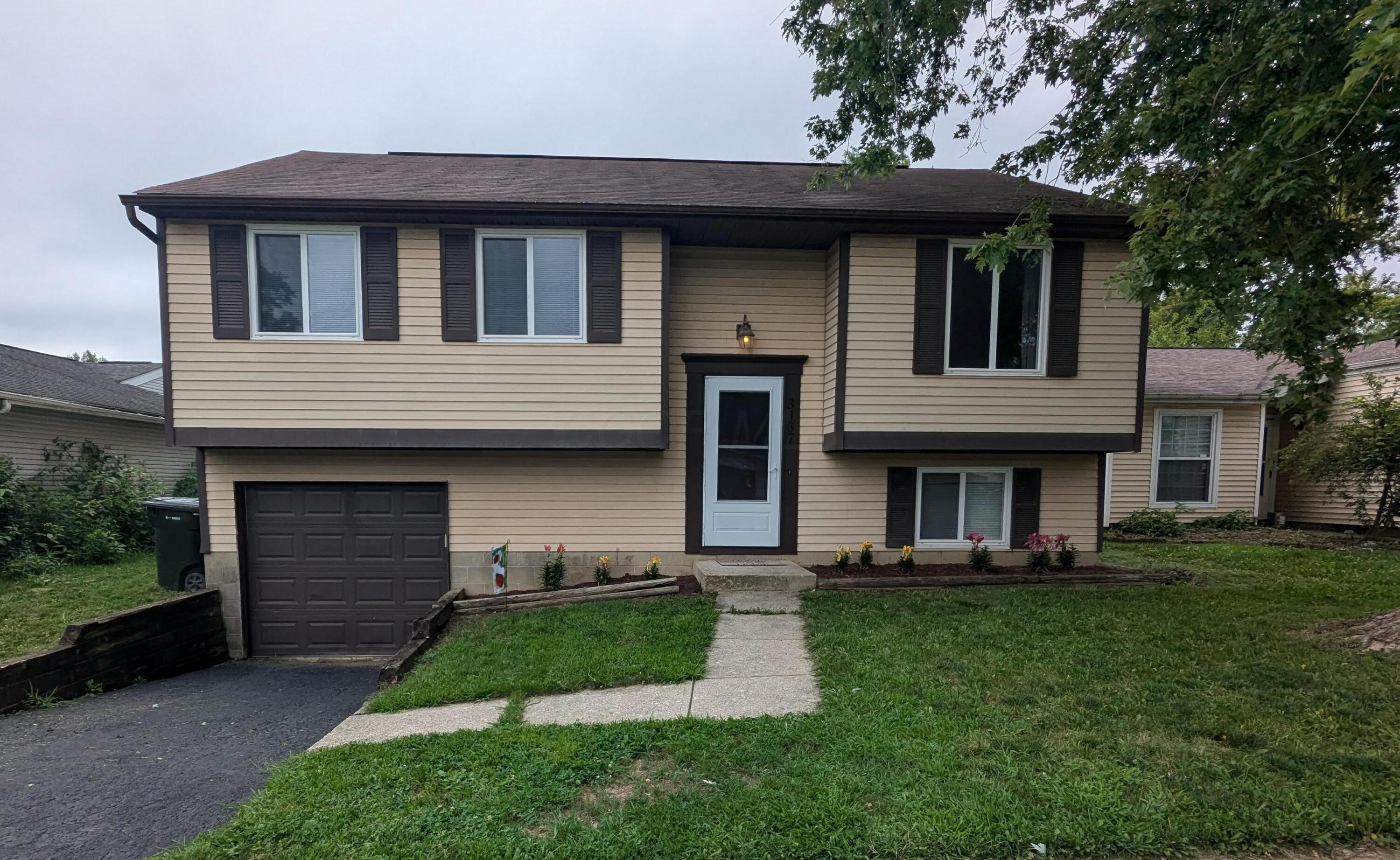3137 Dewbourne Drive Property Photo 1