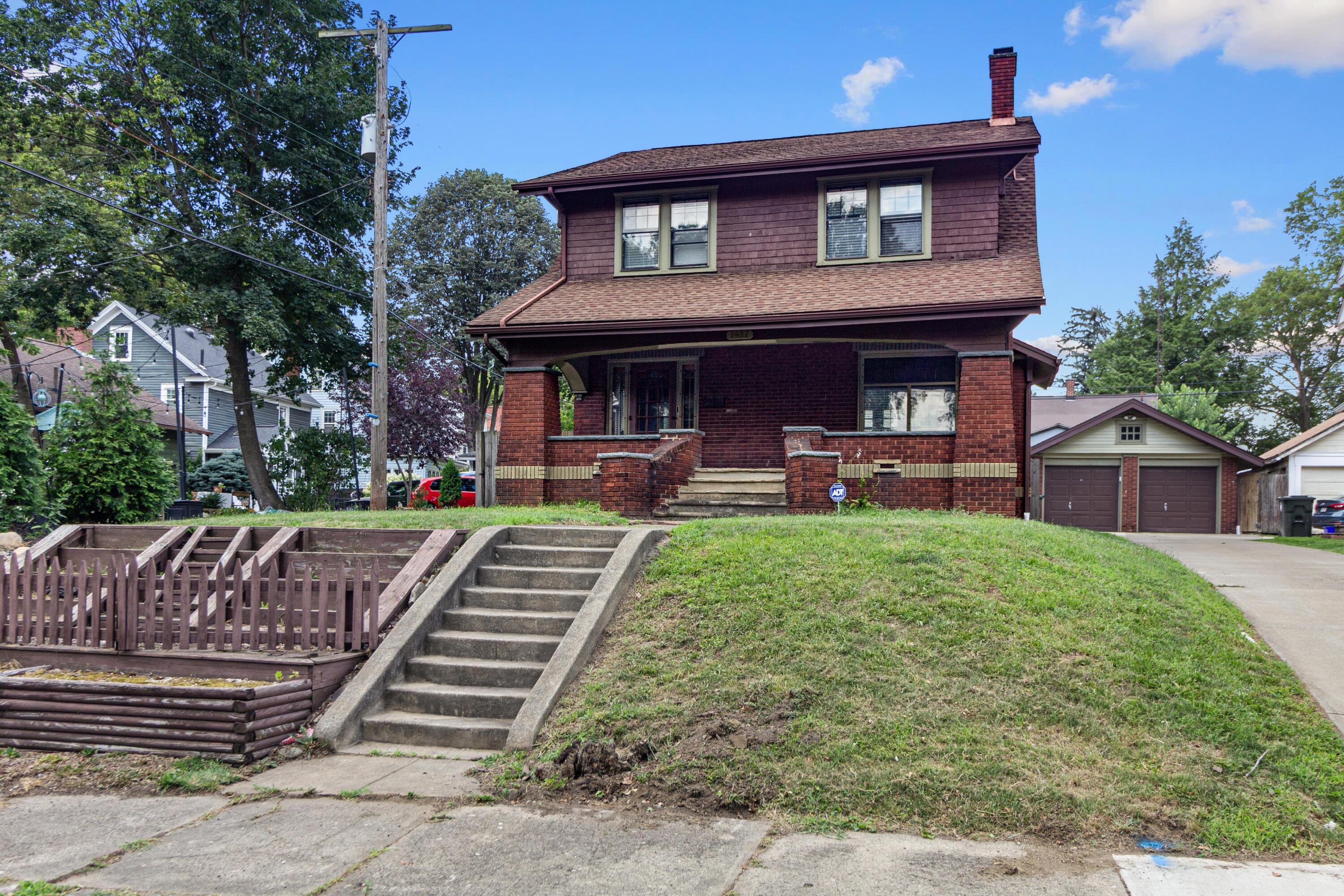 1417 10th Street Nw Property Photo 1