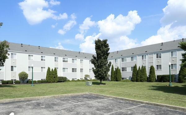 858 Kinnear Road Property Photo 2