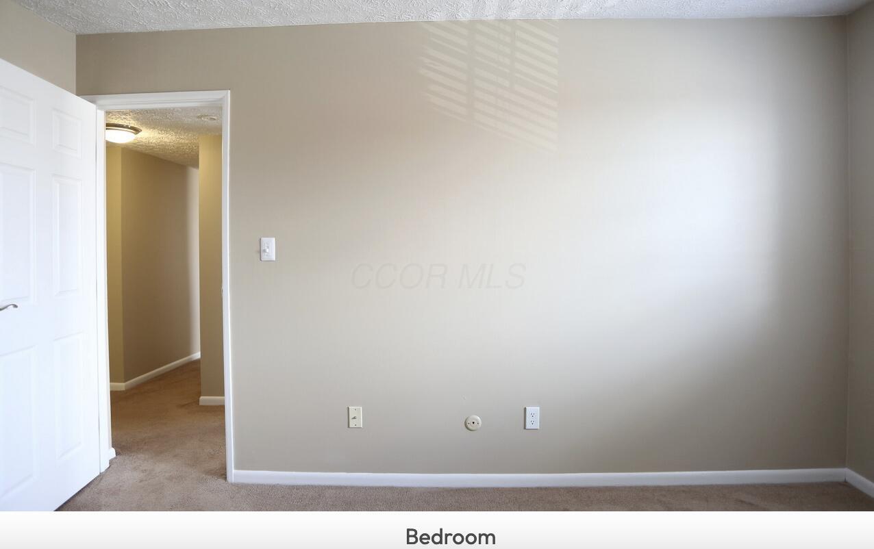 858 Kinnear Road Property Photo 10
