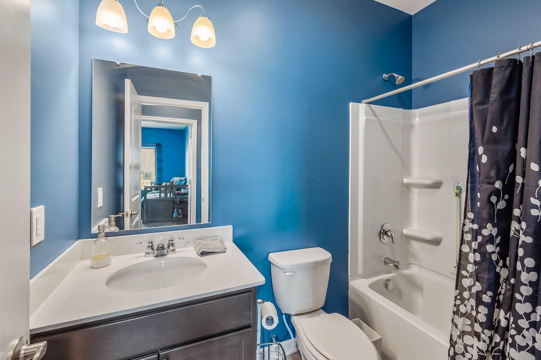 298 Mannaseh Drive W Property Photo 27