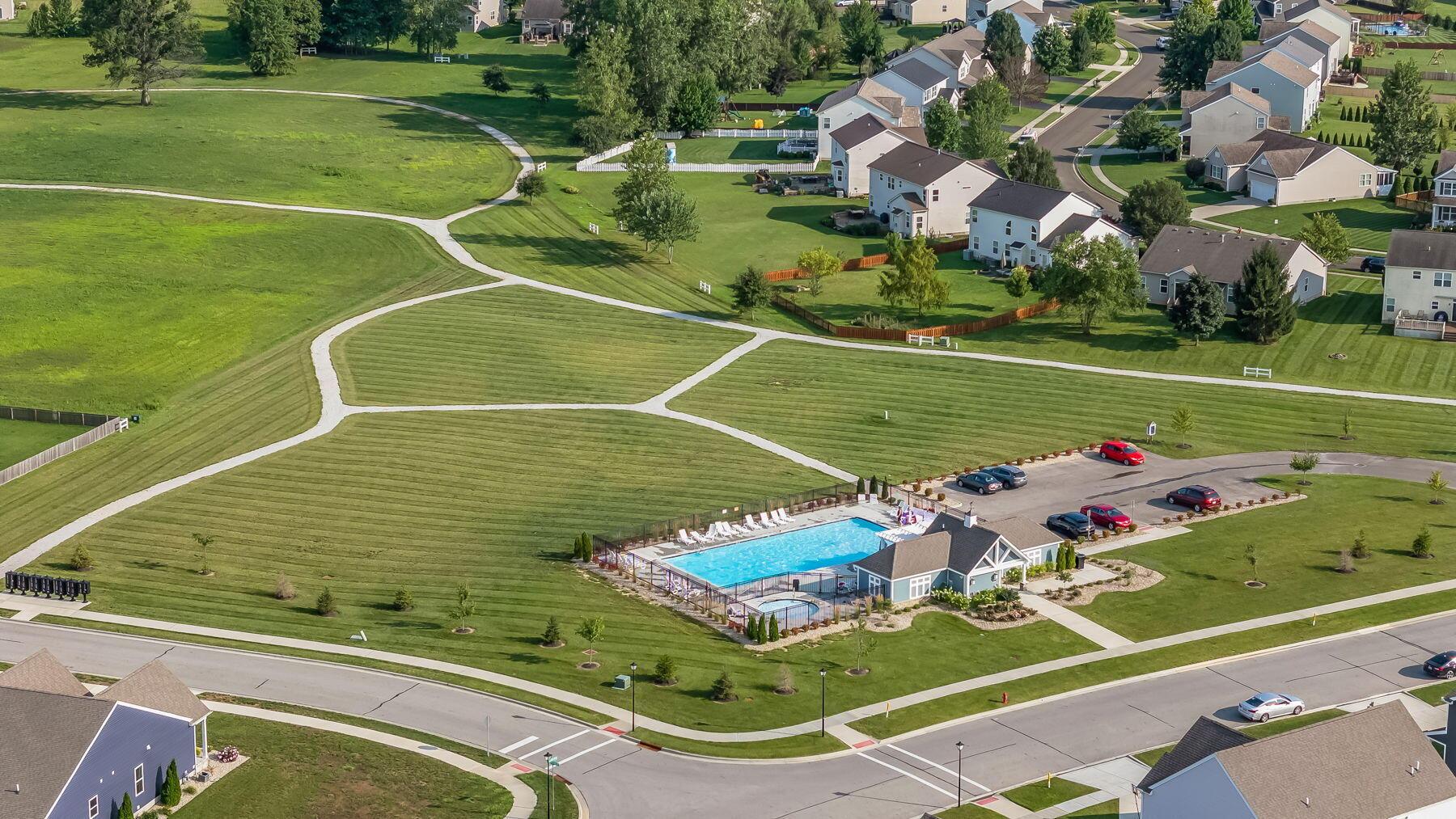 298 Mannaseh Drive W Property Photo 40