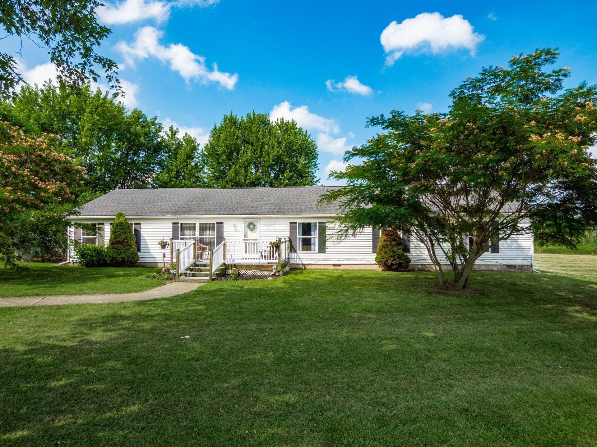 3635 Township Road 26 Property Photo 1