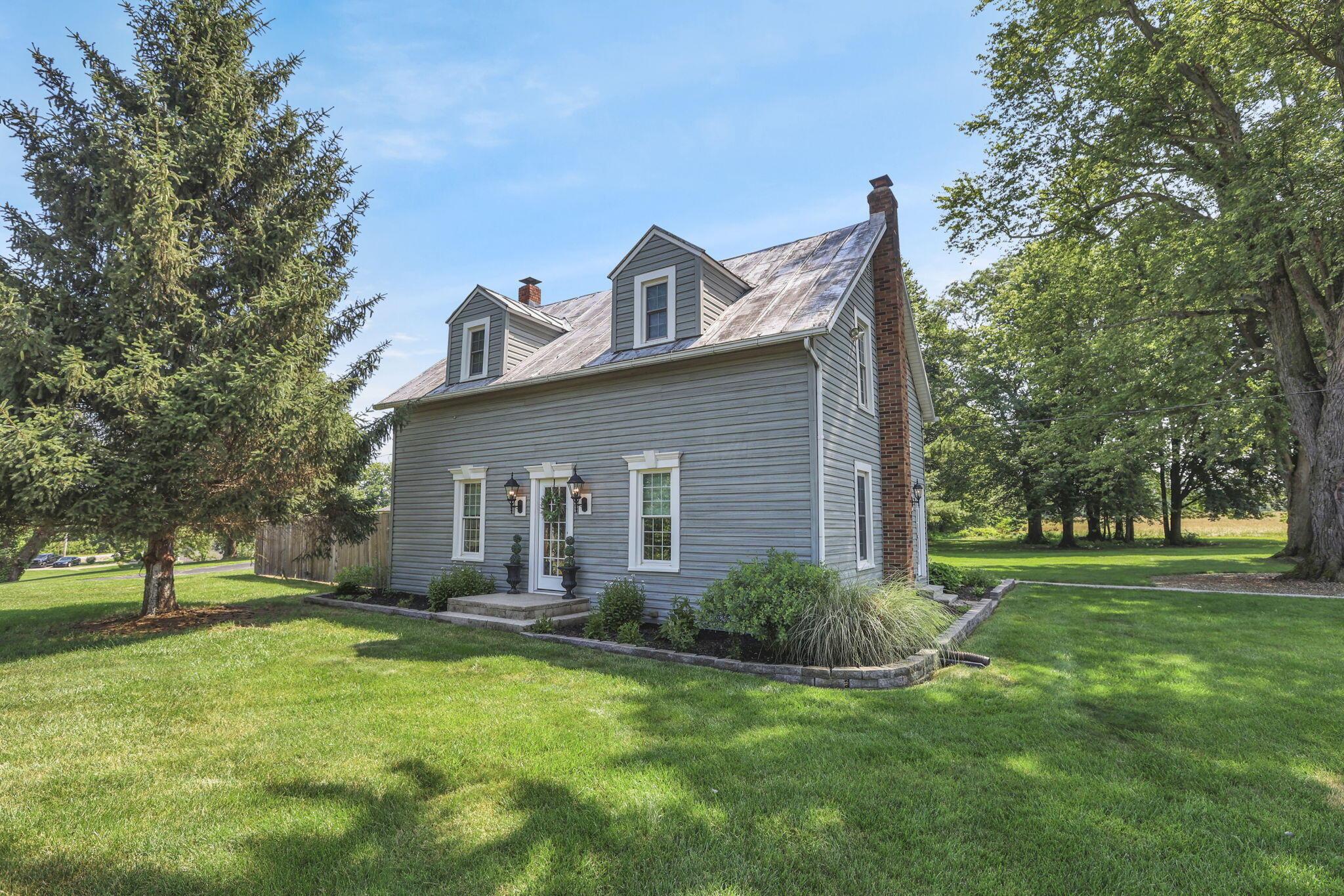 956 N State Route 61 Property Photo 1