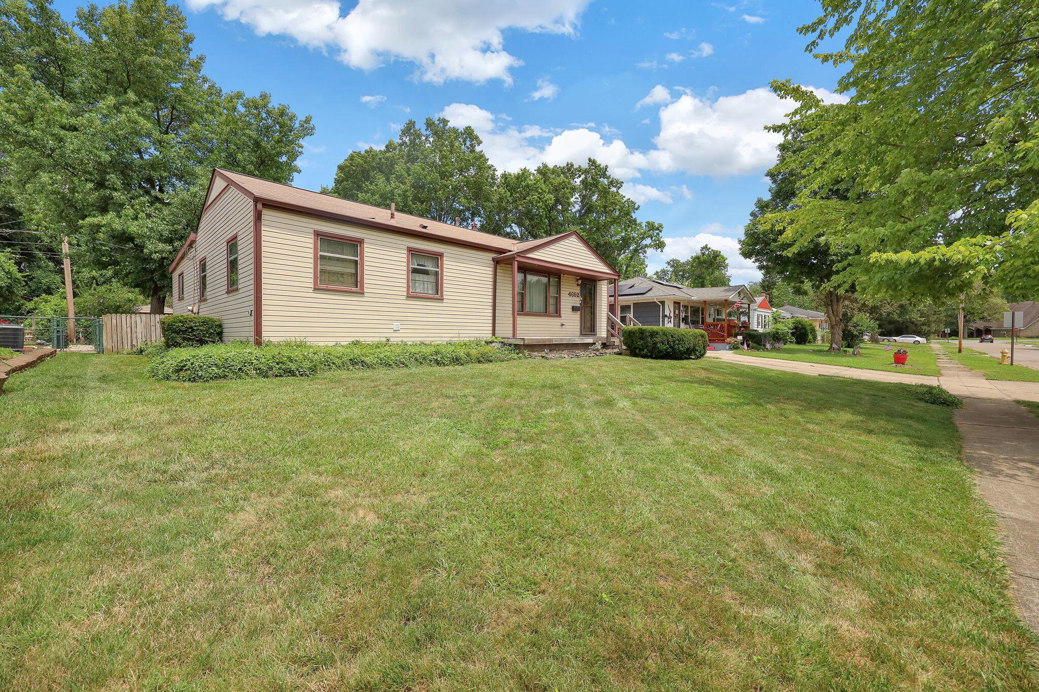 4652 Ludington Road Property Photo 1