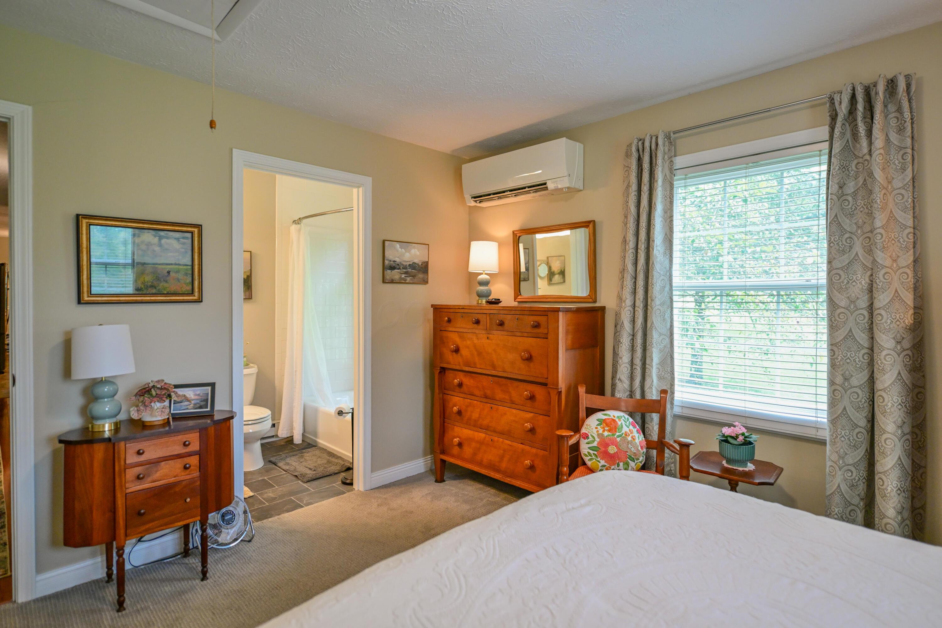 5131 Wooten Road Property Photo 44