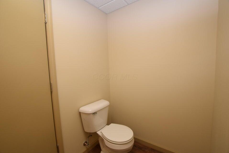 604 E Main Street Property Photo 9
