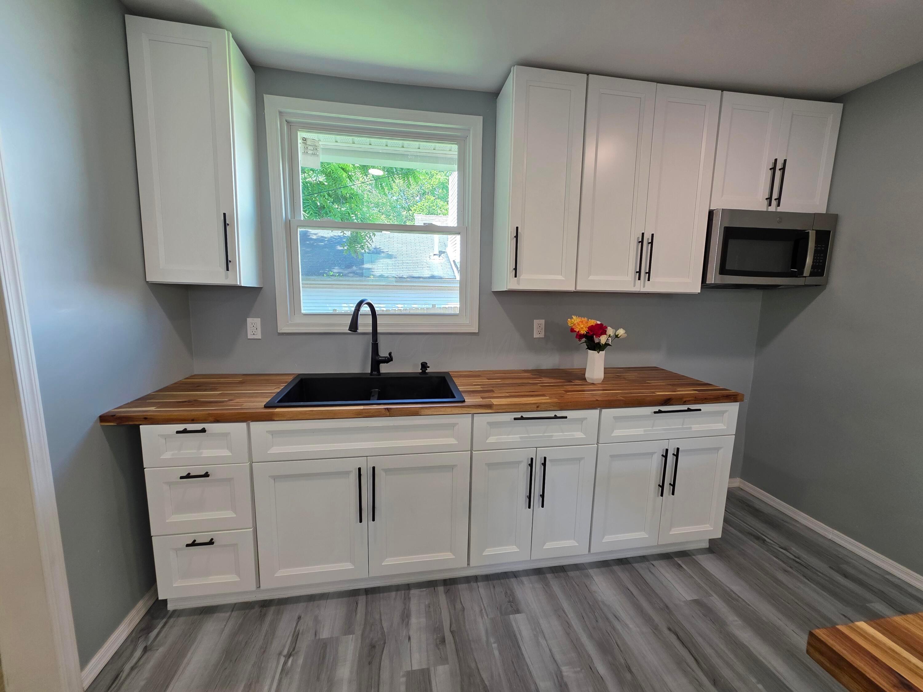 1609 Irwin Avenue Property Photo 3