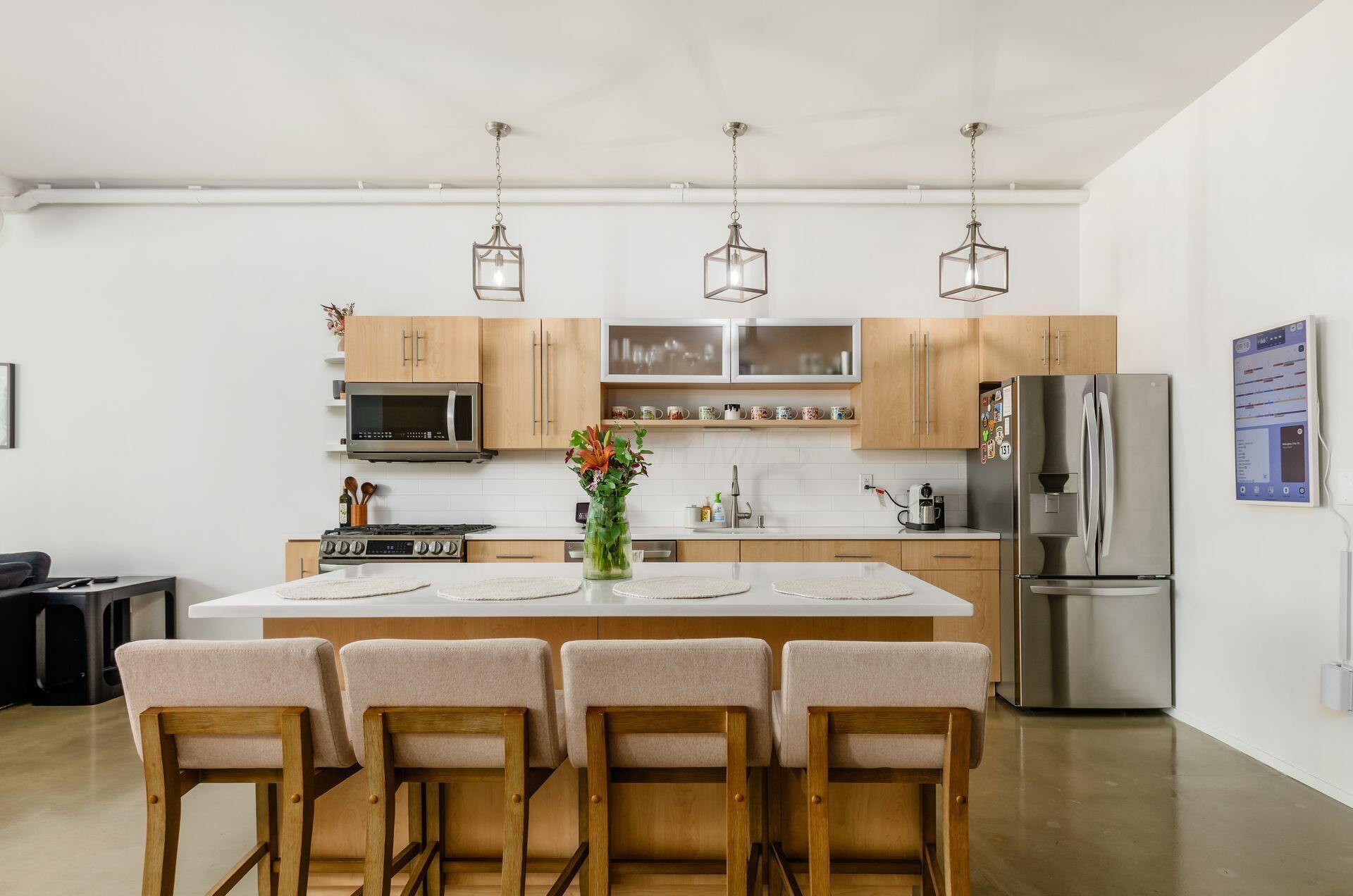 60 E Spring Street, 503 Property Photo