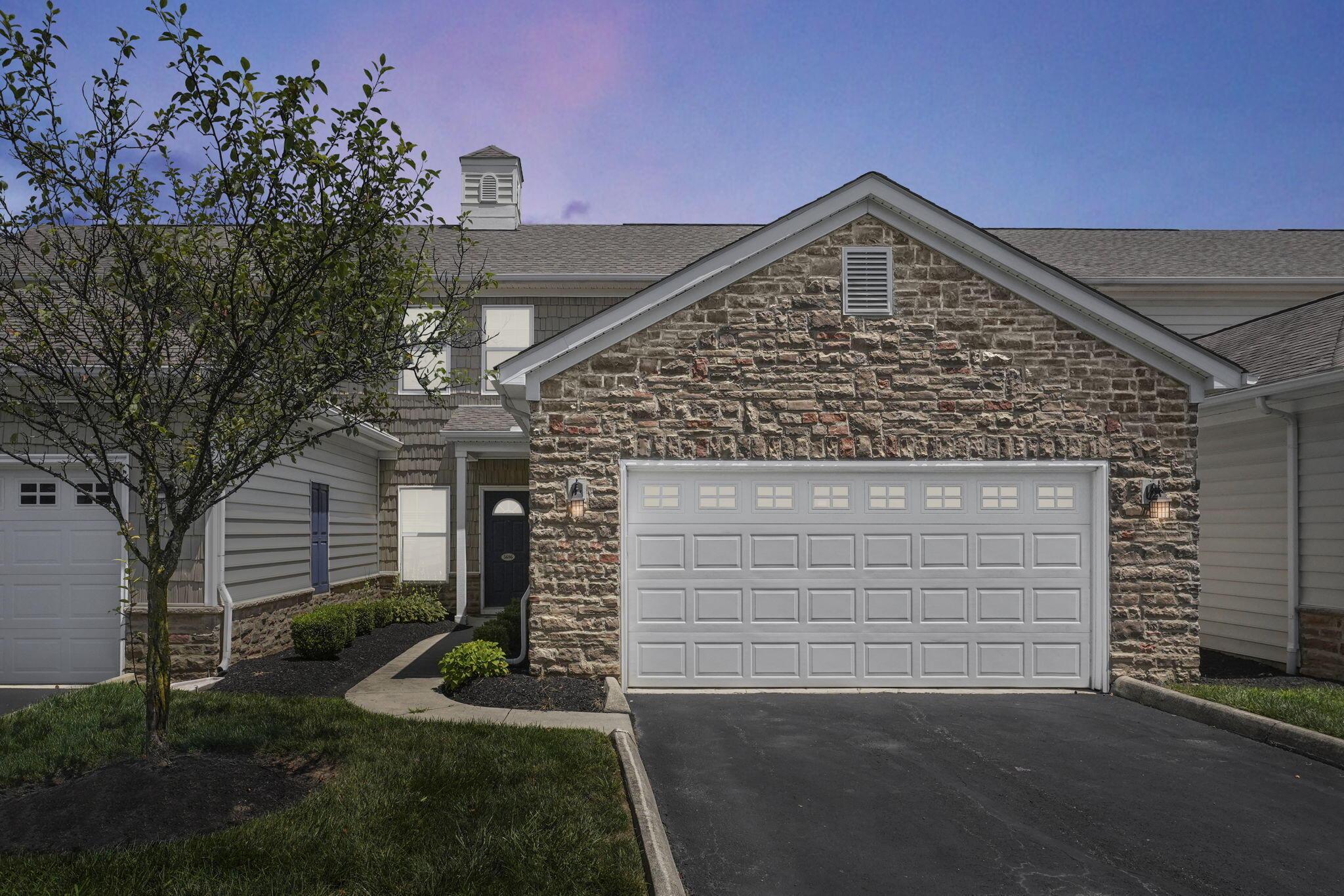 5686 Niagara Reserve Drive Property Photo 1