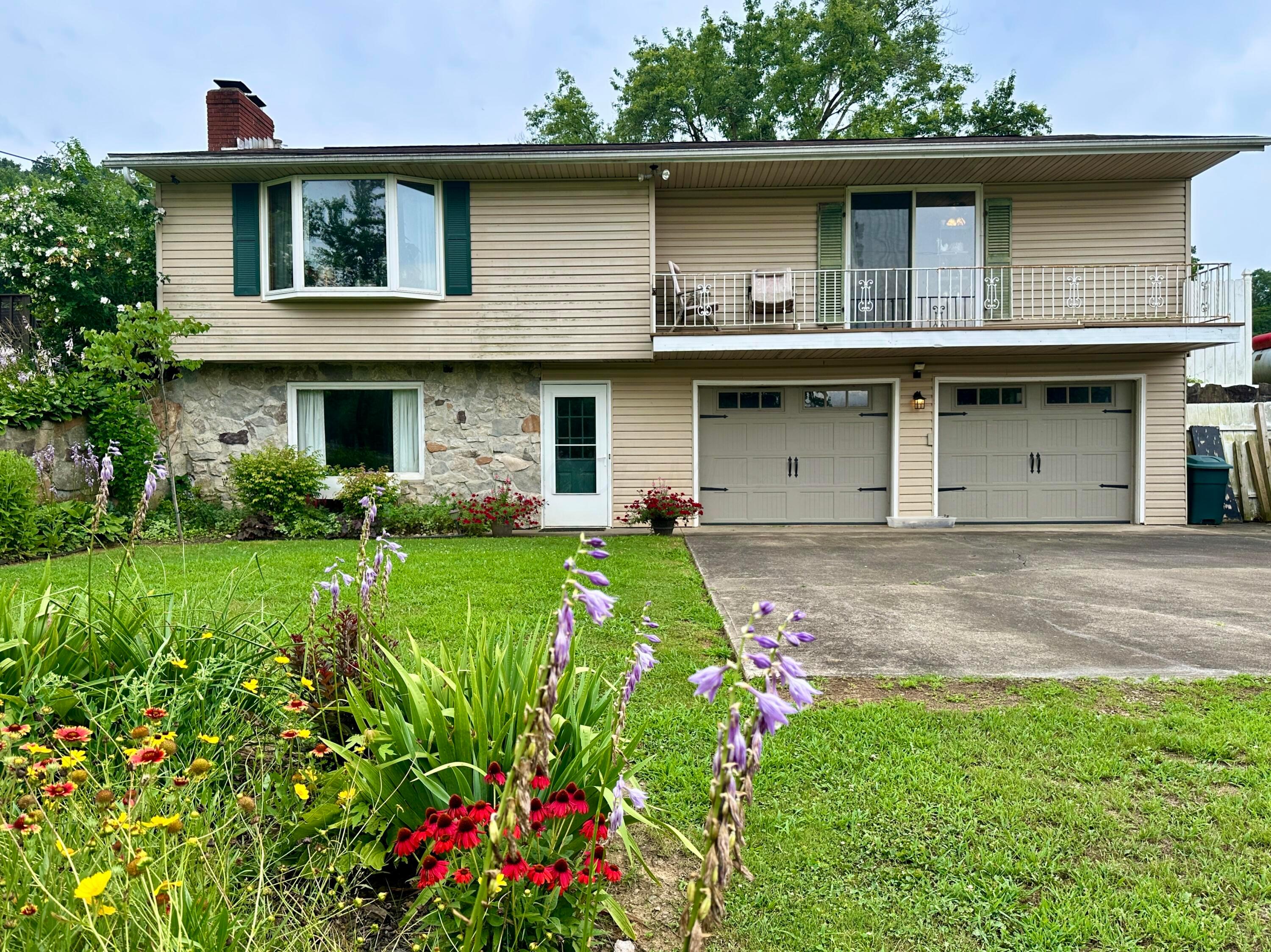 4145 Old River Road Property Photo 1