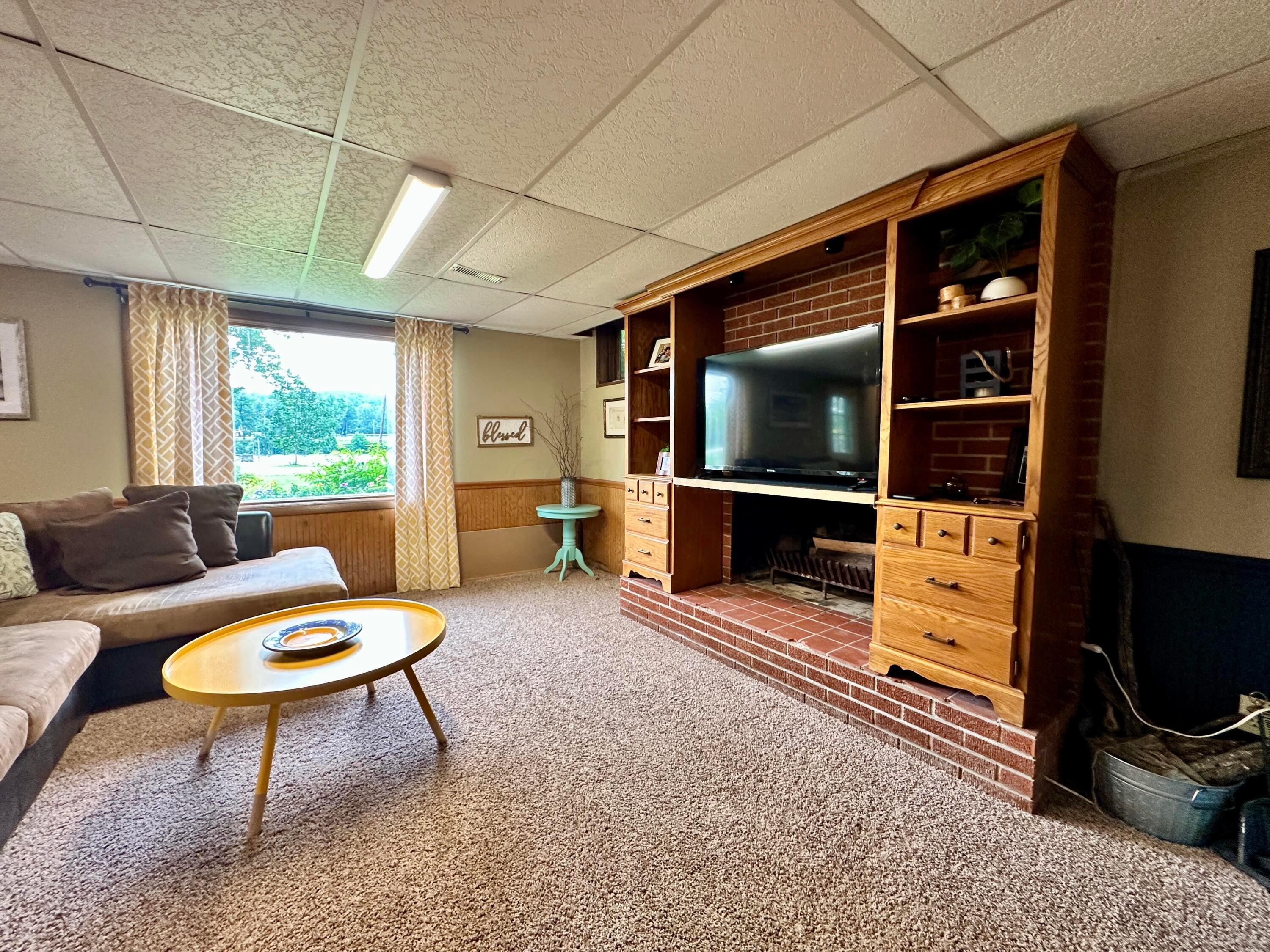 4145 Old River Road Property Photo 44