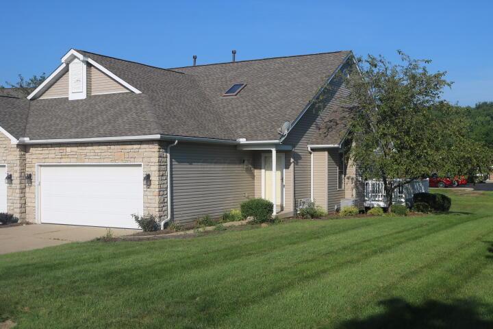 2 Coventry Court W Property Photo 1