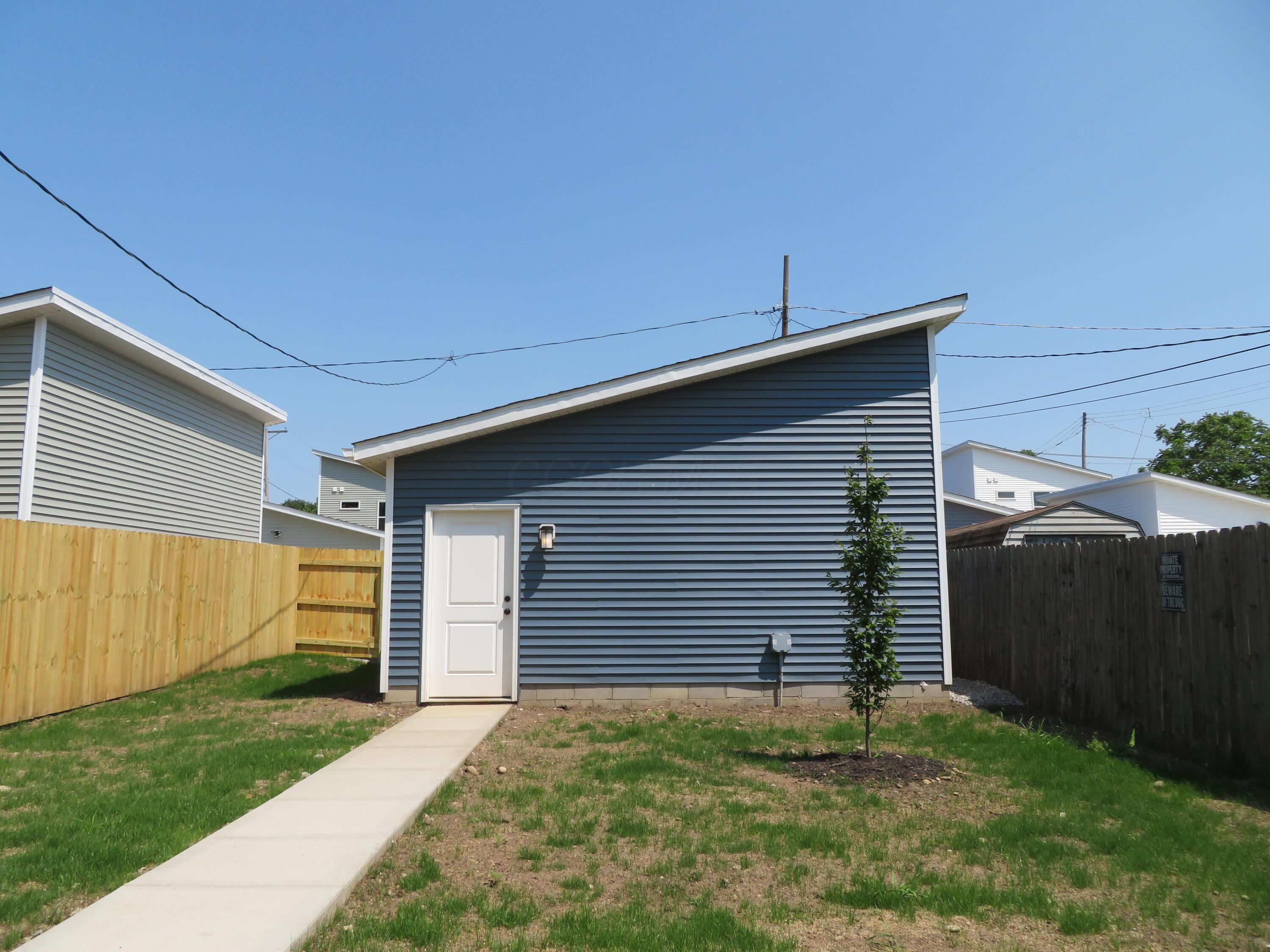 1446 Wendell Avenue Property Photo 38