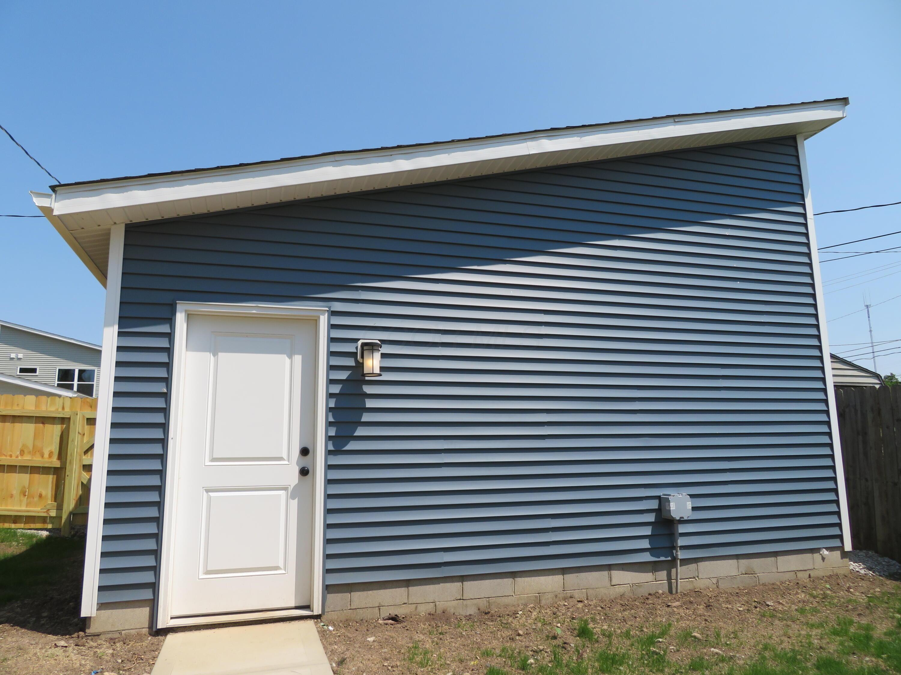 1446 Wendell Avenue Property Photo 41