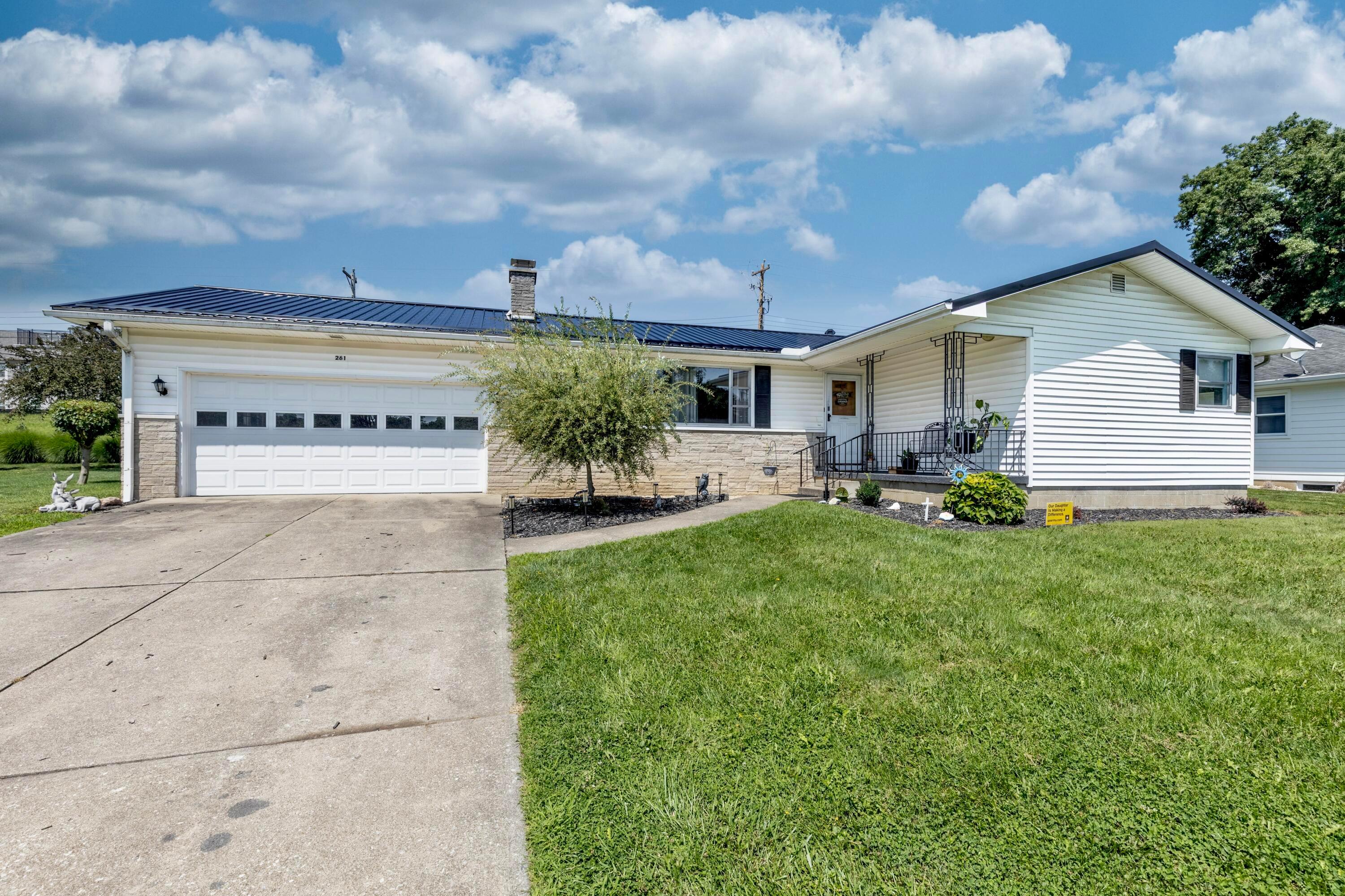 261 Marvel Drive Property Photo 1