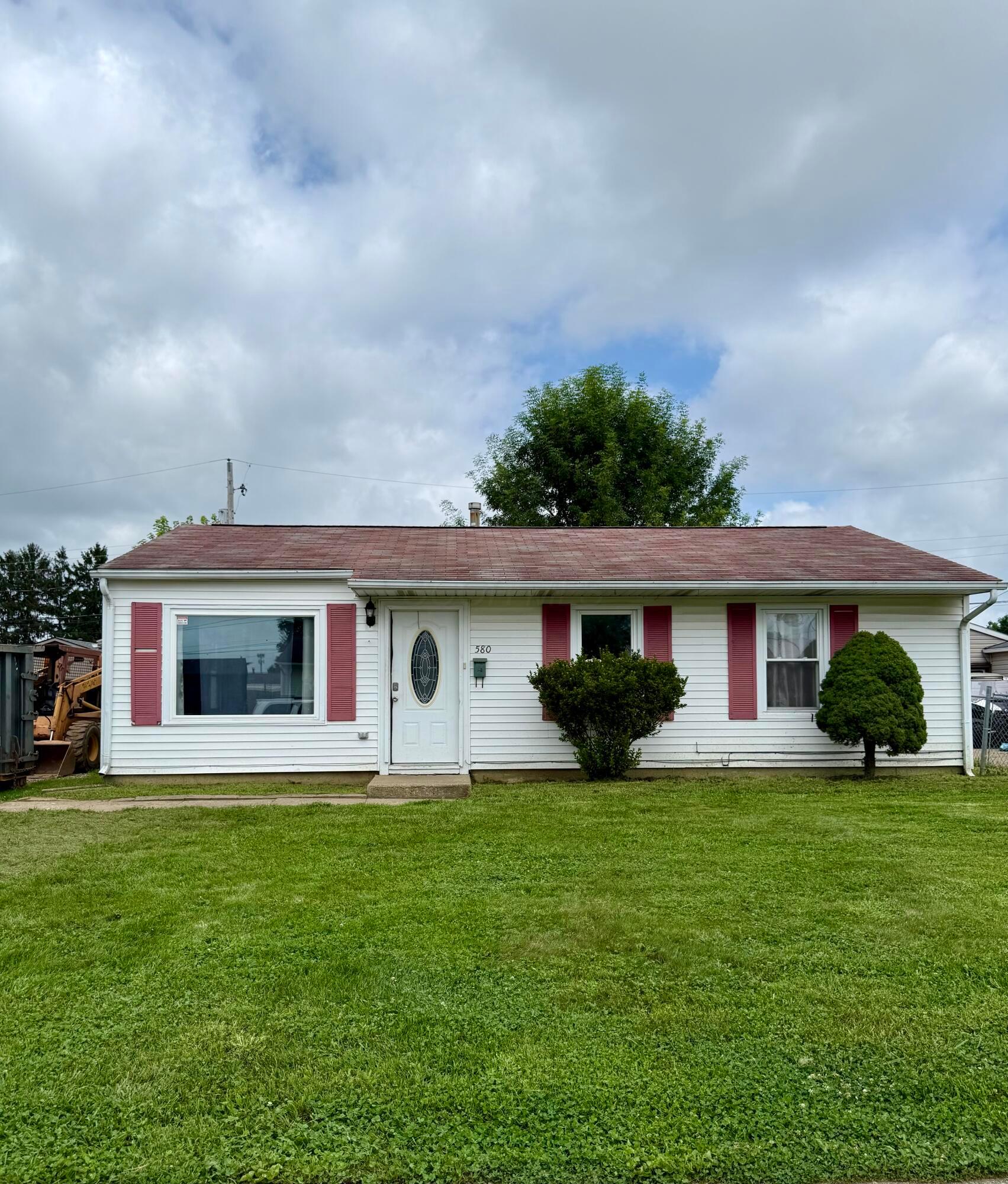 580 Edgewood Drive Property Photo 1