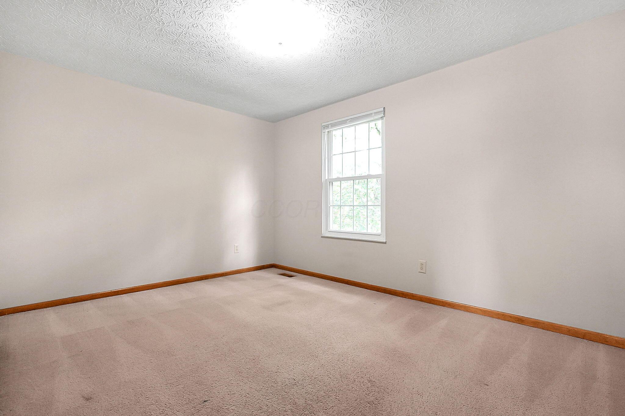 920 Peppercorn Place Property Photo 16