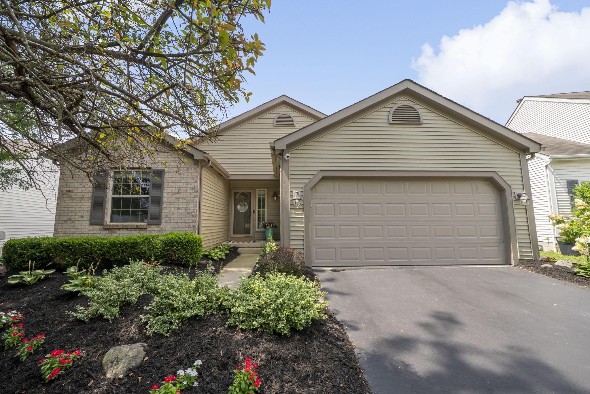 2185 Yagger Bay Drive Property Photo 1