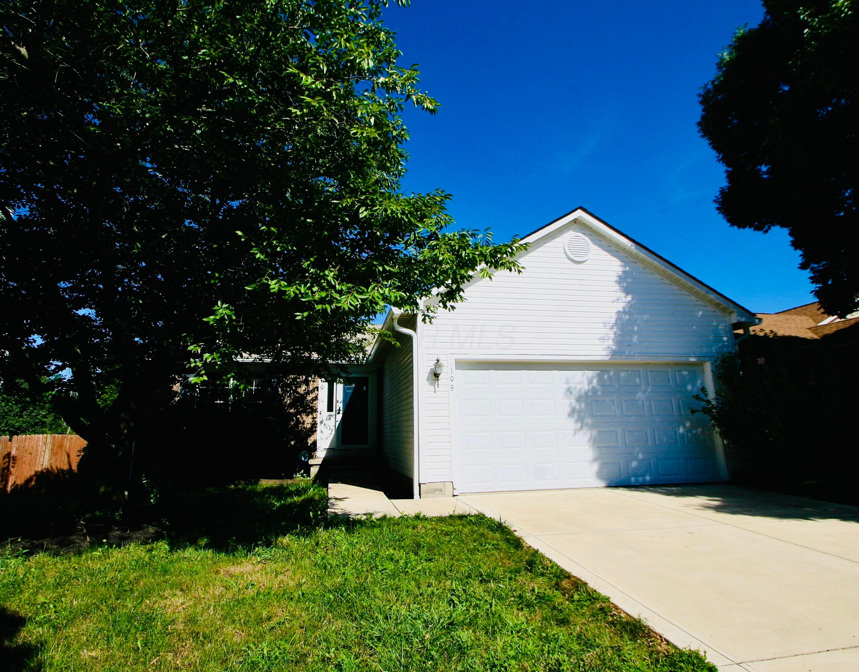 198 Yehlshire Drive Property Photo 1