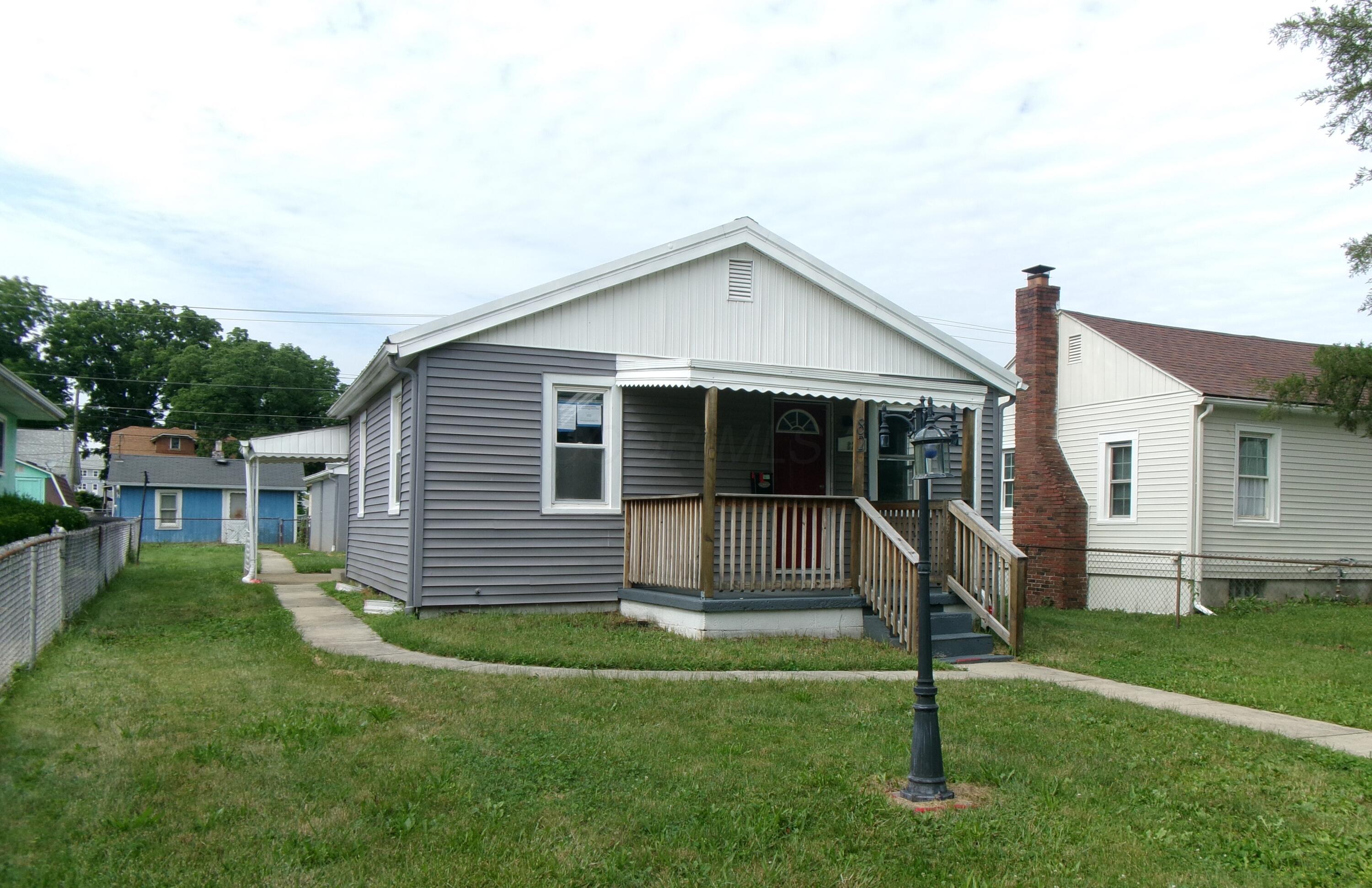 82 Delray Road Property Photo 1