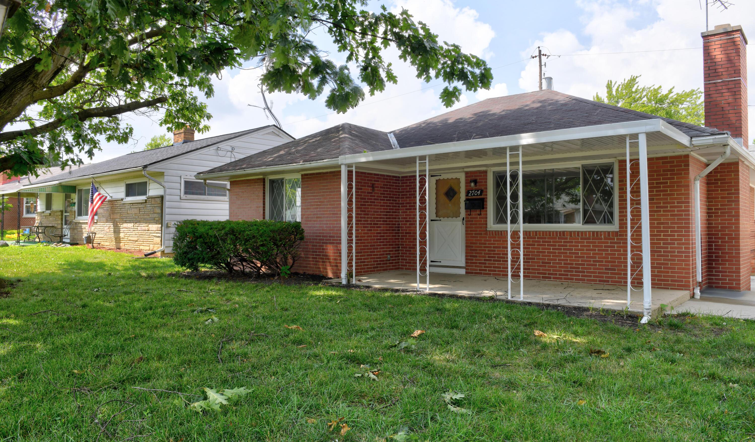 2704 Bernadette Road Property Photo 1