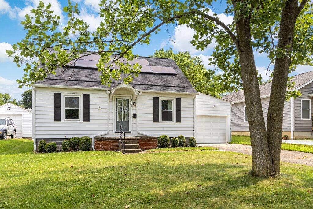 1520 Graf Street Property Photo 1