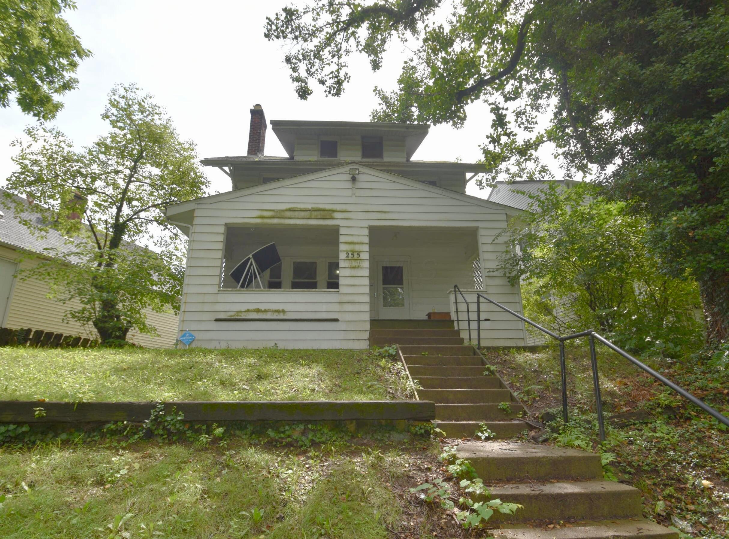 255 Eldon Avenue Property Photo 1