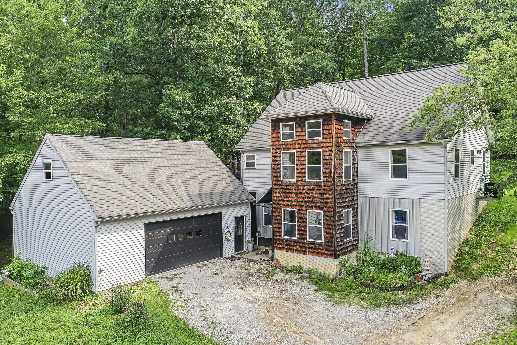 862 Walnut Dowler Road Property Photo 1