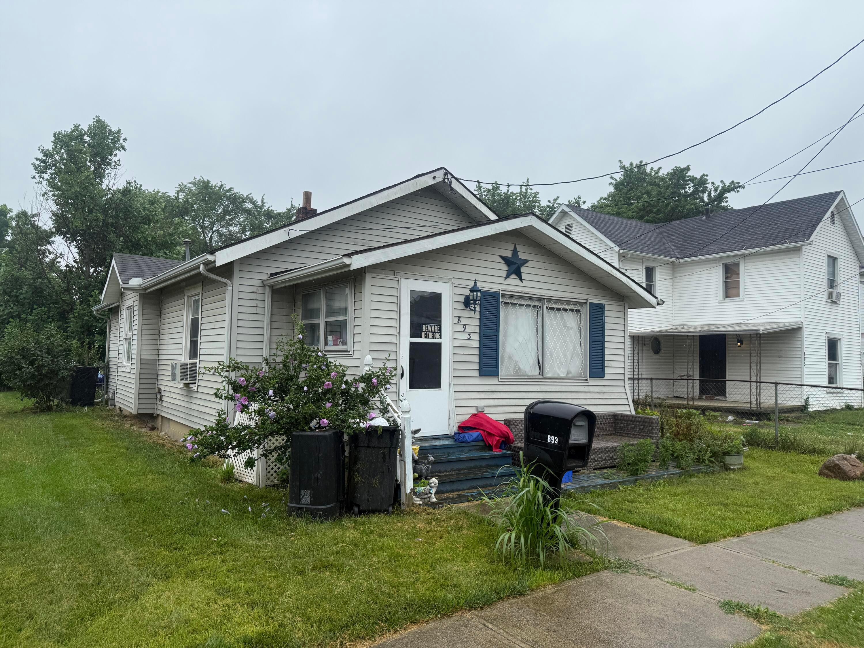 893 York Street Property Photo 1