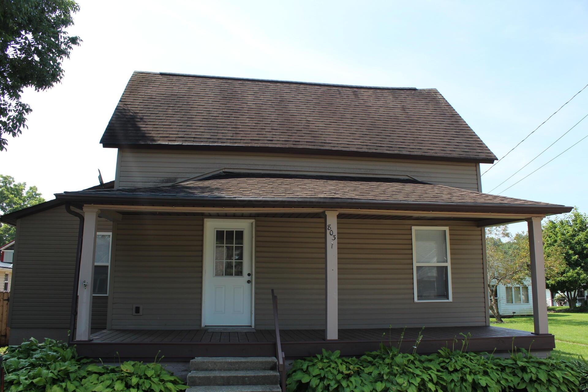 803 North Street W Property Photo 1