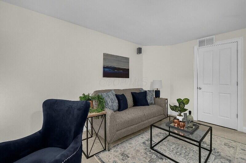 979 Pennsylvania Avenue Property Photo 9