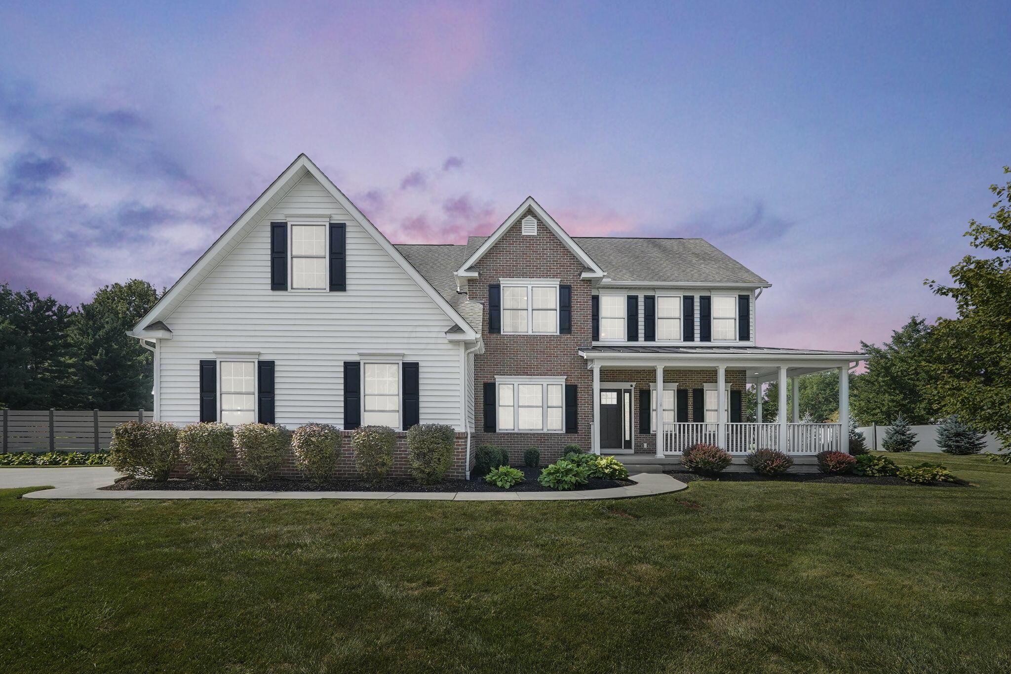 7525 Hayden Run Road Property Photo 1