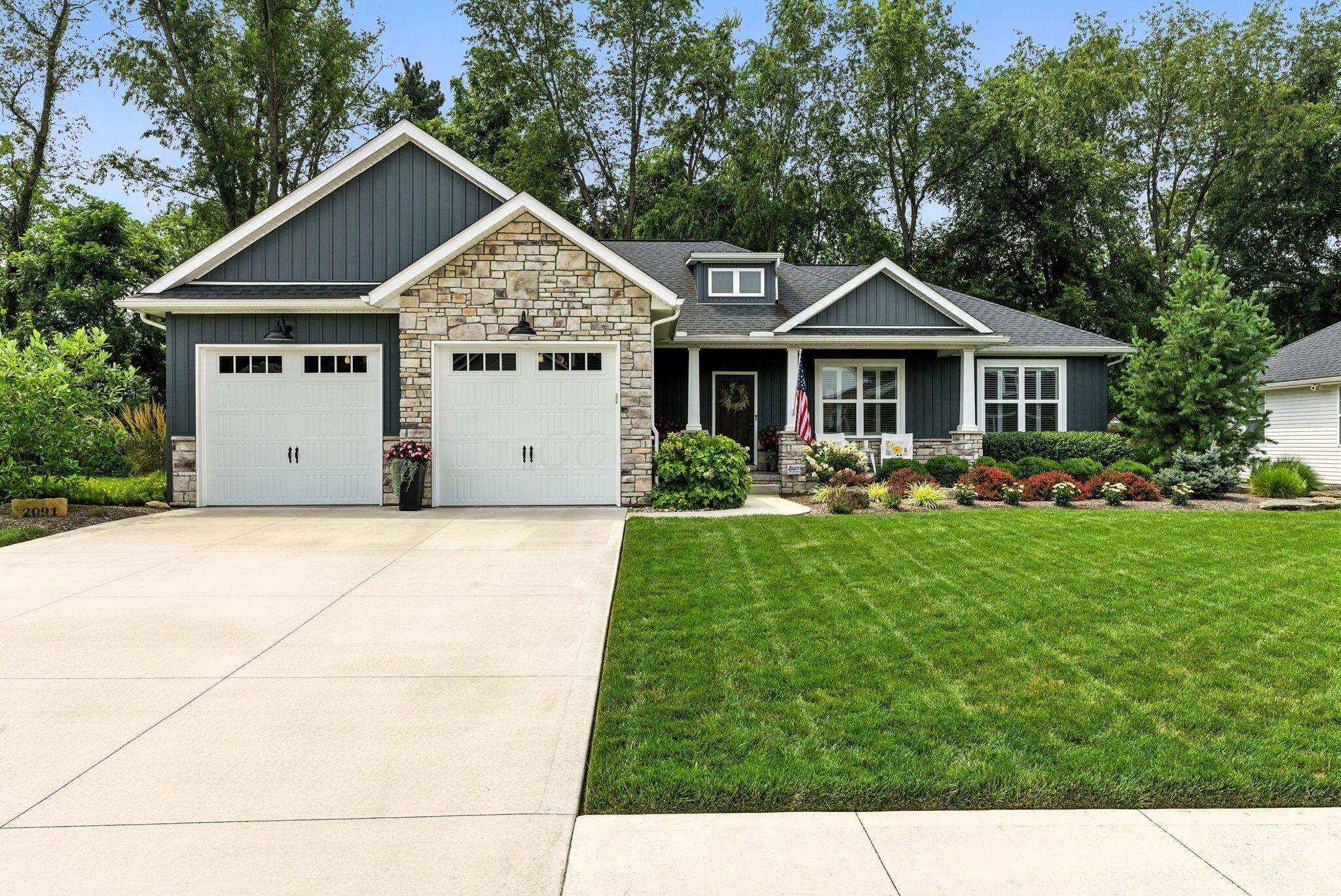 2091 Morgan Run Property Photo 1