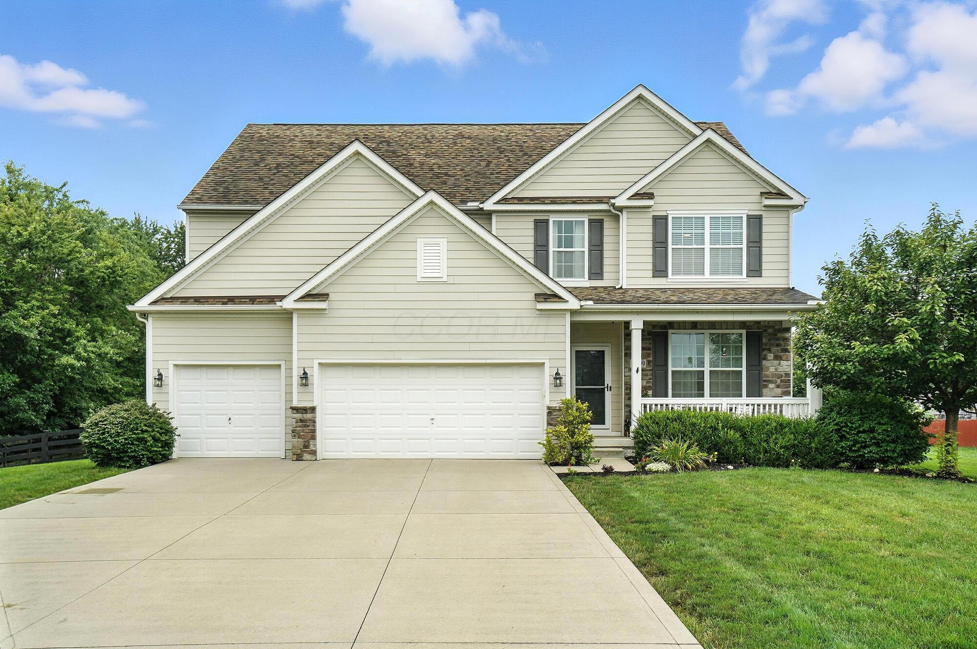 11099 Keswick Drive Nw Property Photo 1