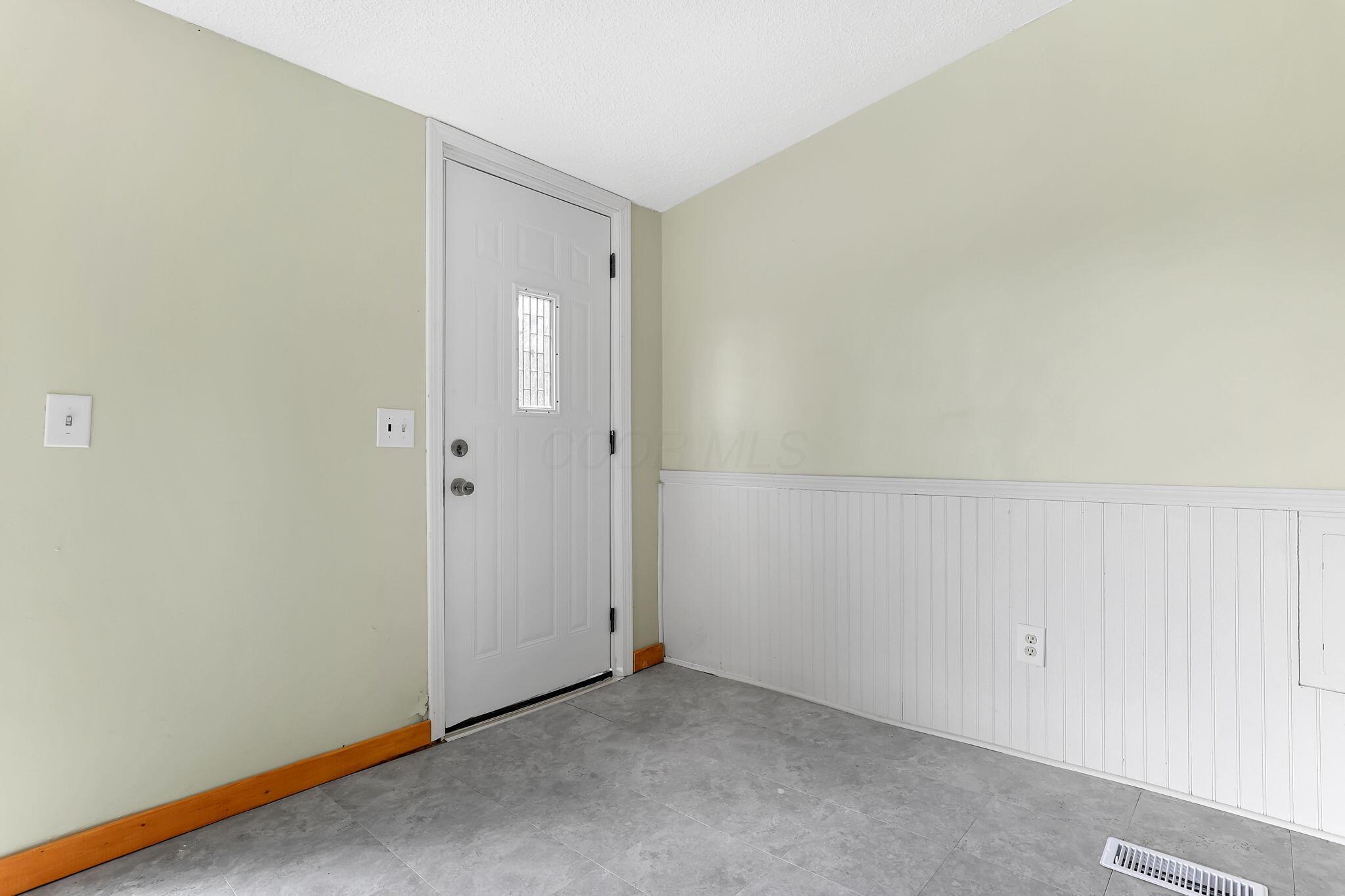 26199 Jackson Road Property Photo 11