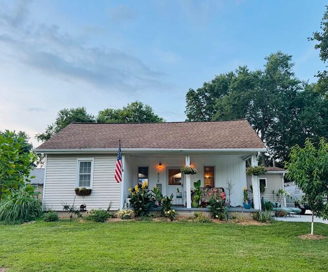 858 Main Street Property Photo 1