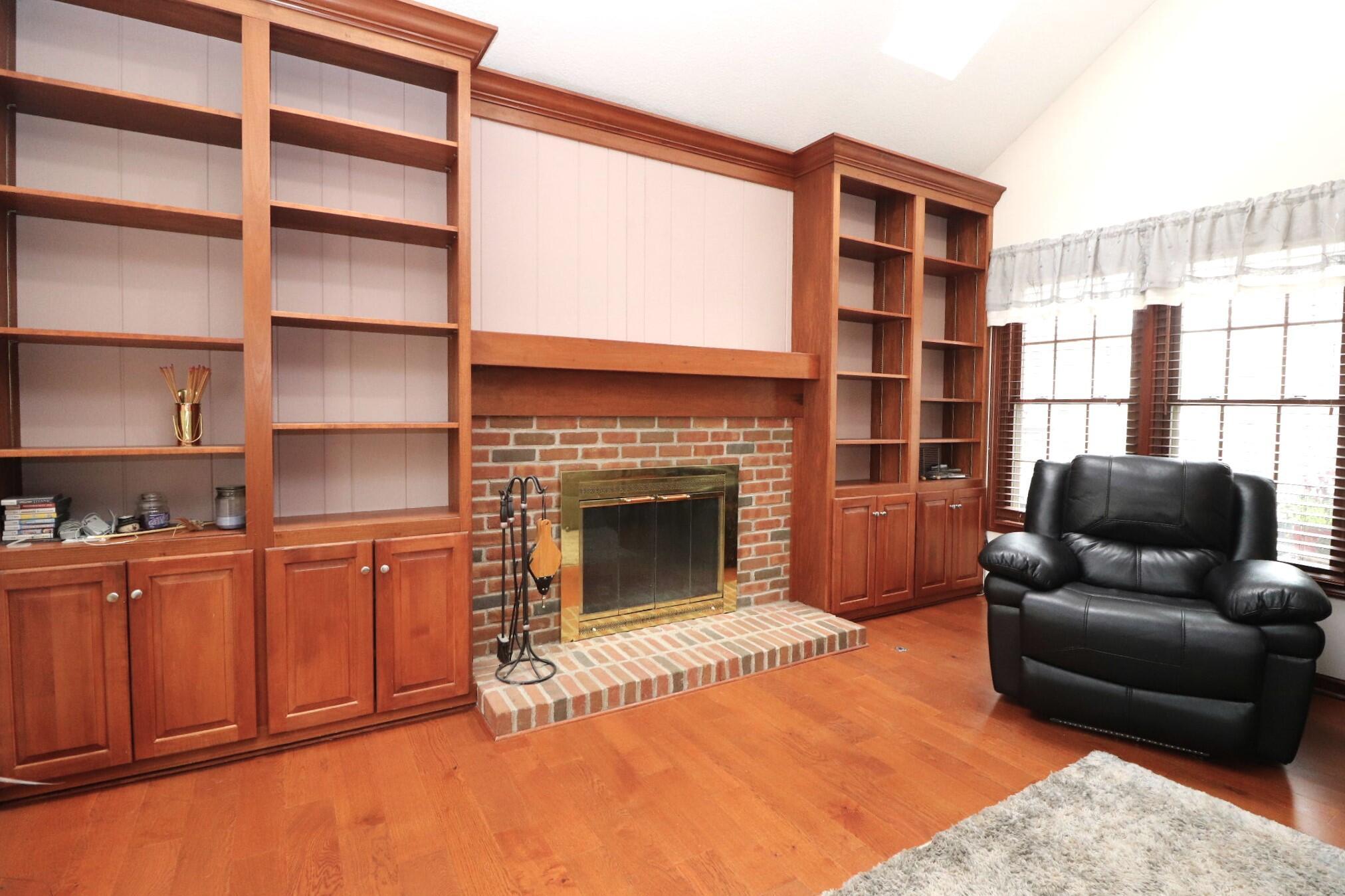 6430 Rossmore Lane Property Photo 26