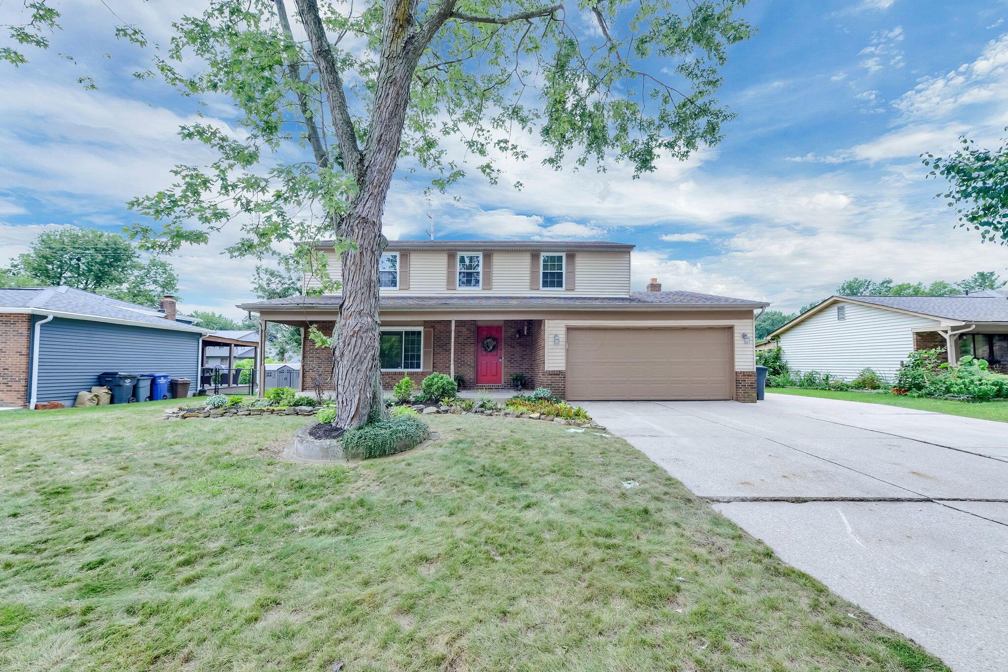 6433 Silverleaf Avenue Property Photo 1