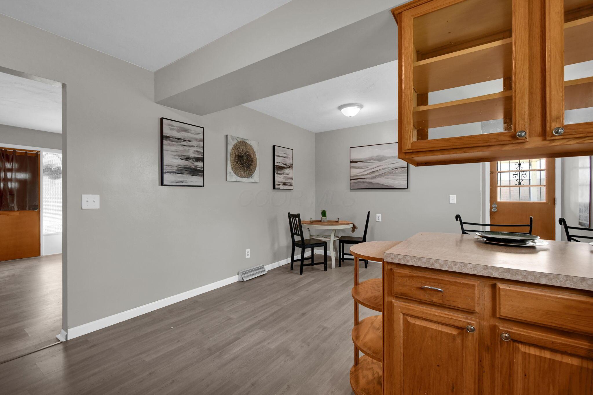 5227 Ivyhurst Drive Property Photo 12